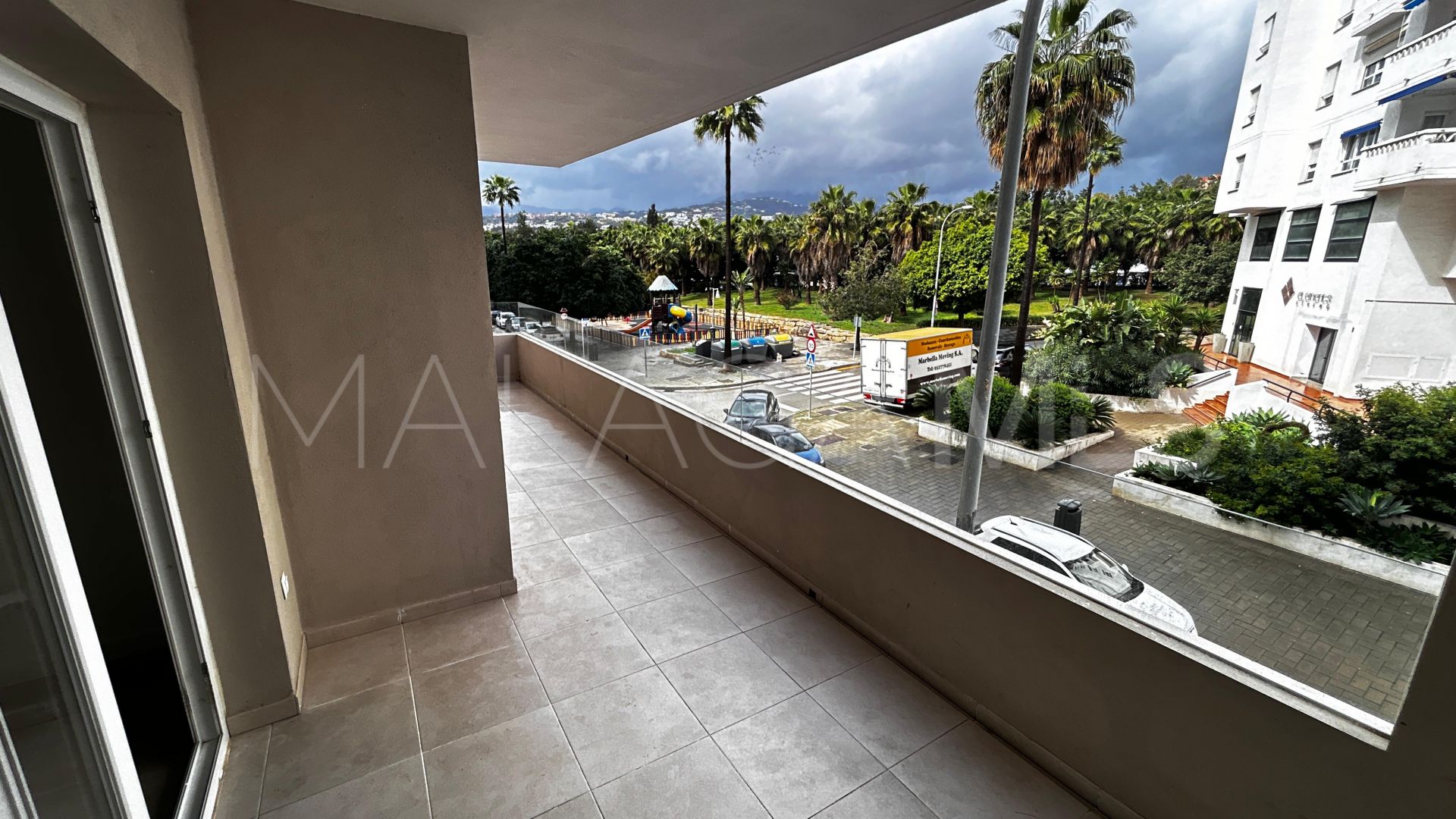 Wohnung for sale in Nueva Andalucia