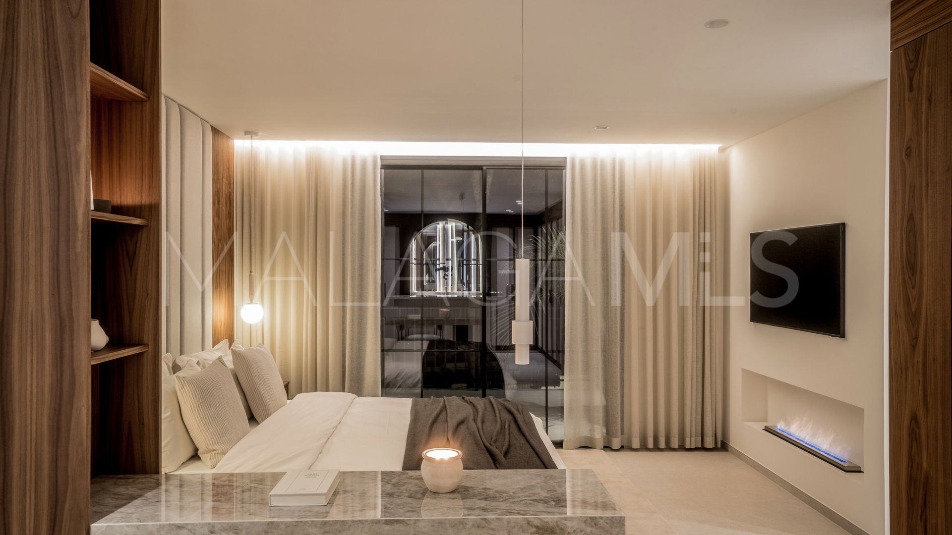 Maison jumelée for sale in Nueva Andalucia