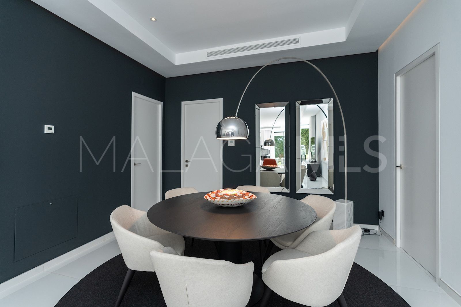 Se vende pareado with 5 bedrooms in Montemayor