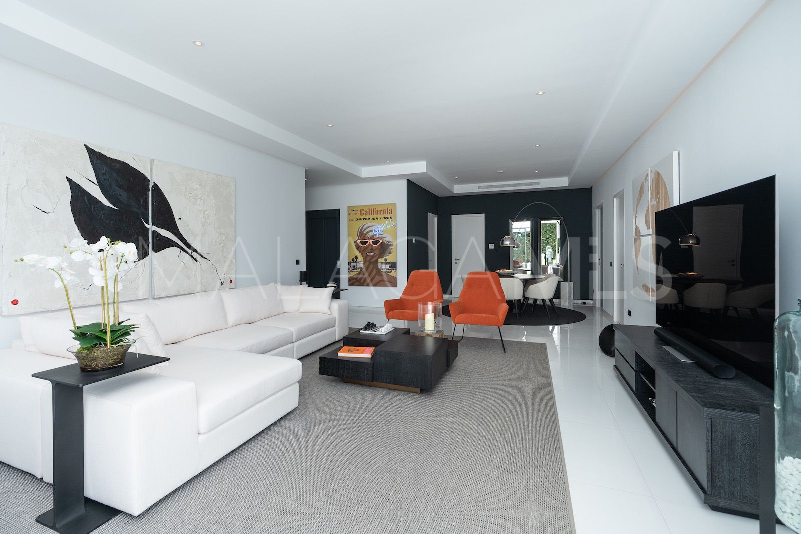 Se vende pareado with 5 bedrooms in Montemayor