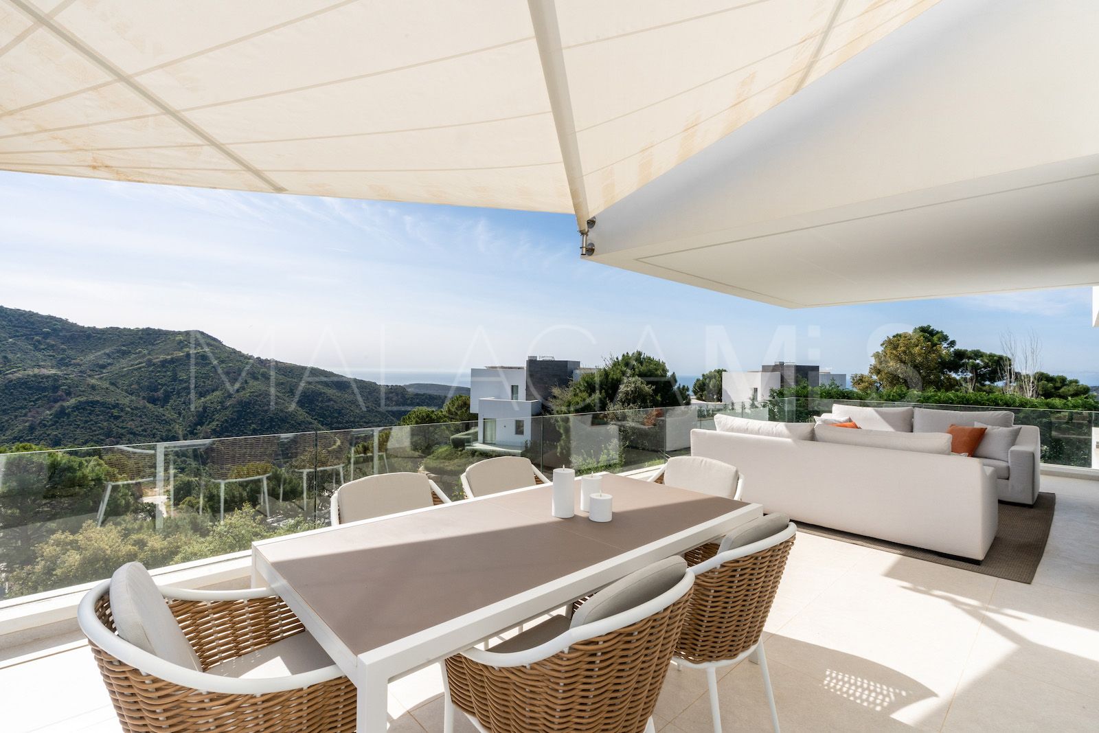 Se vende pareado with 5 bedrooms in Montemayor