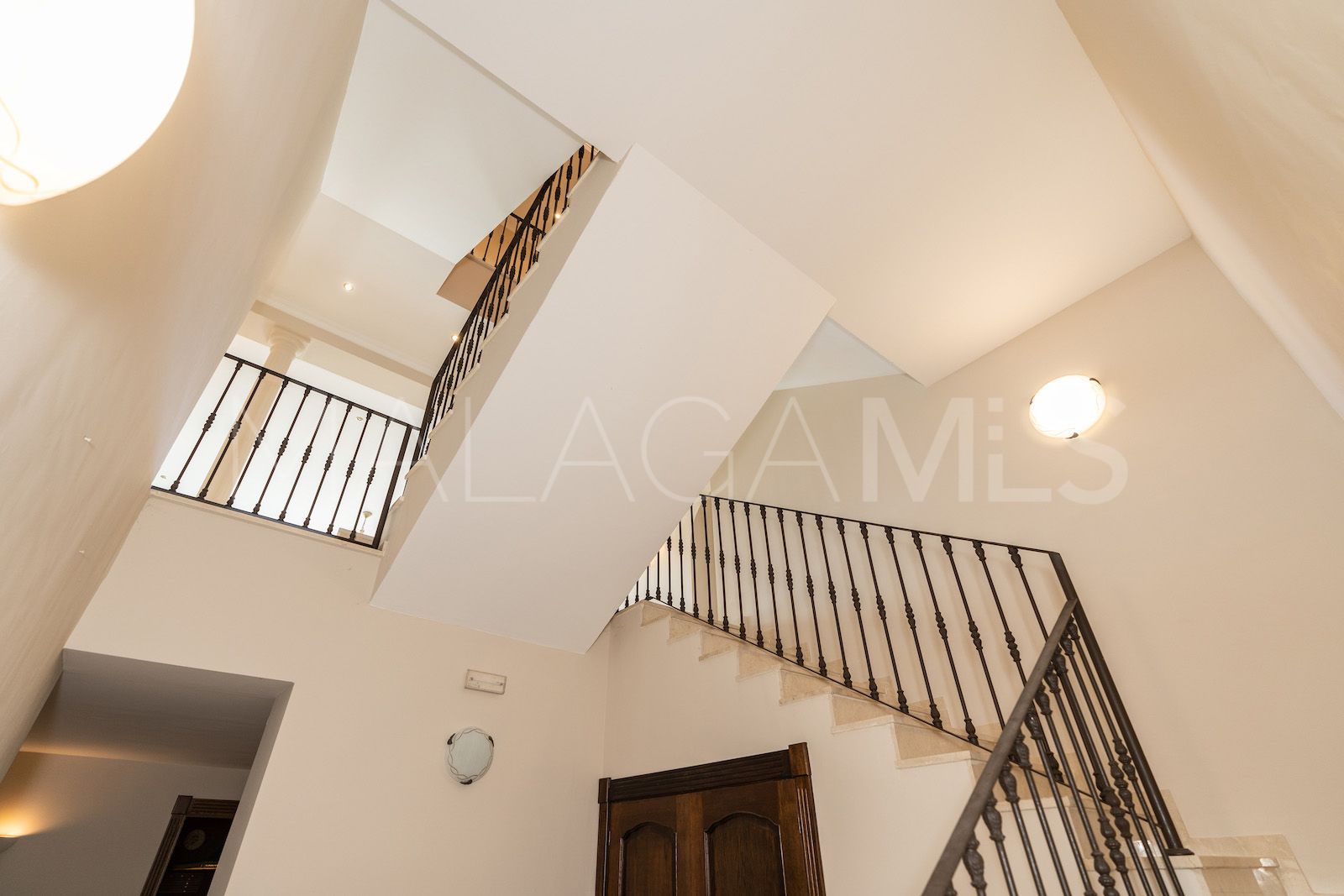 6 bedrooms Montemayor semi detached villa for sale