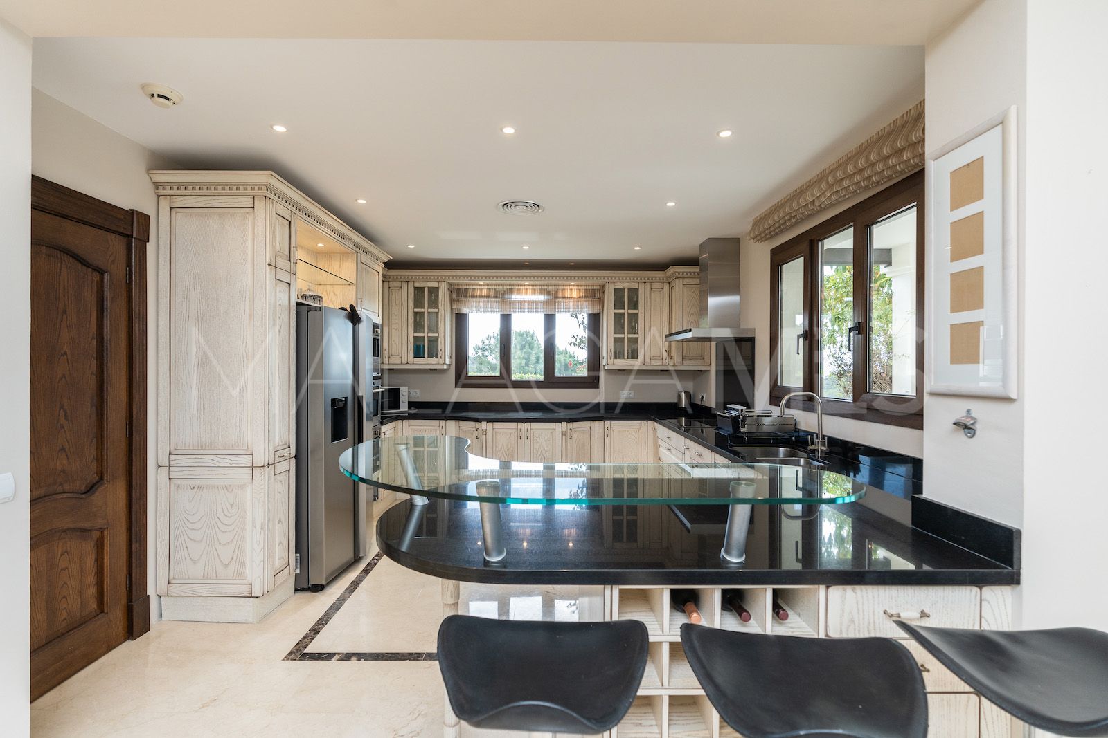 6 bedrooms Montemayor semi detached villa for sale