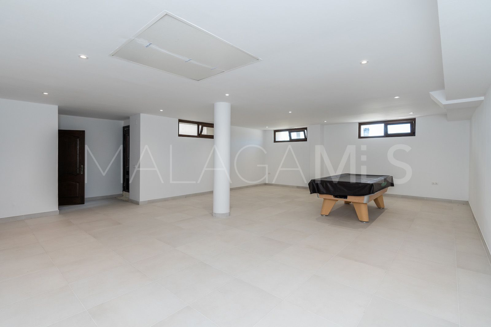 6 bedrooms Montemayor semi detached villa for sale