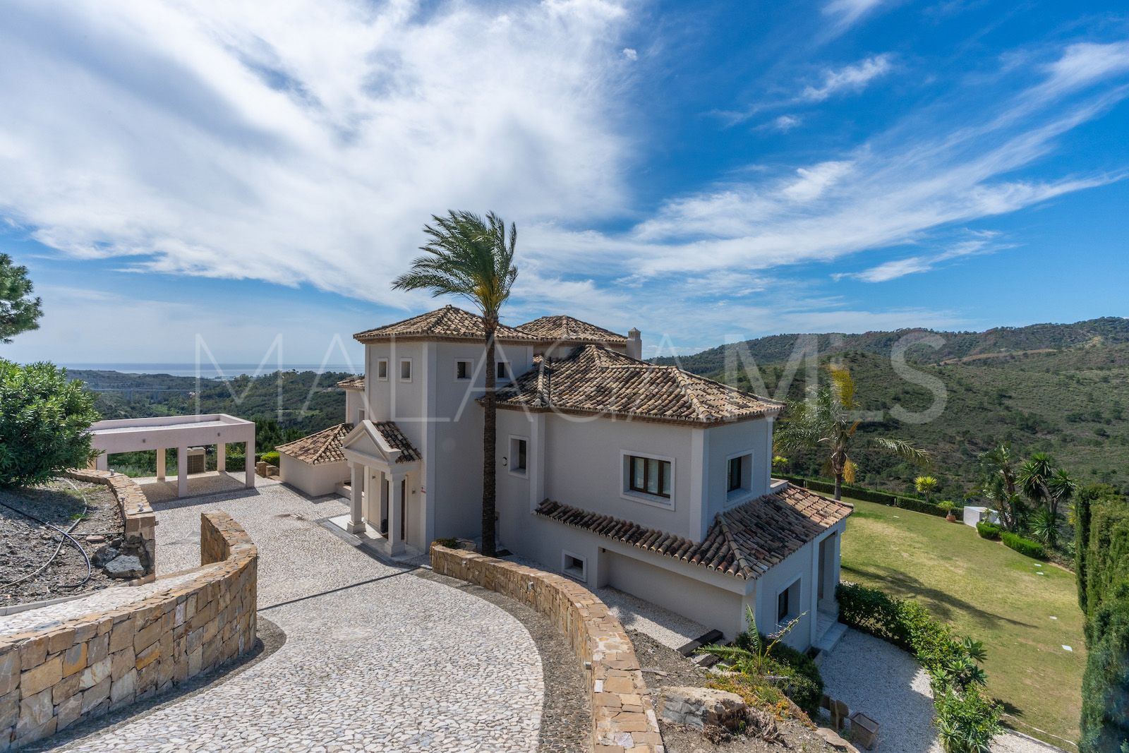 6 bedrooms Montemayor semi detached villa for sale