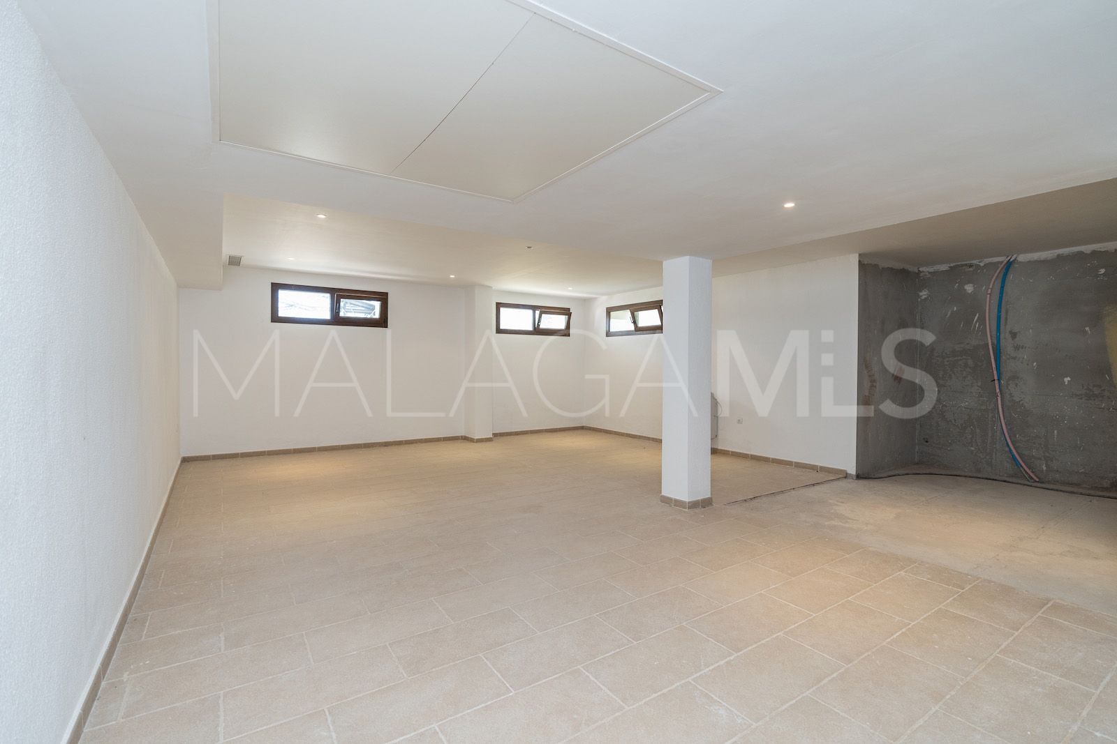 6 bedrooms Montemayor semi detached villa for sale