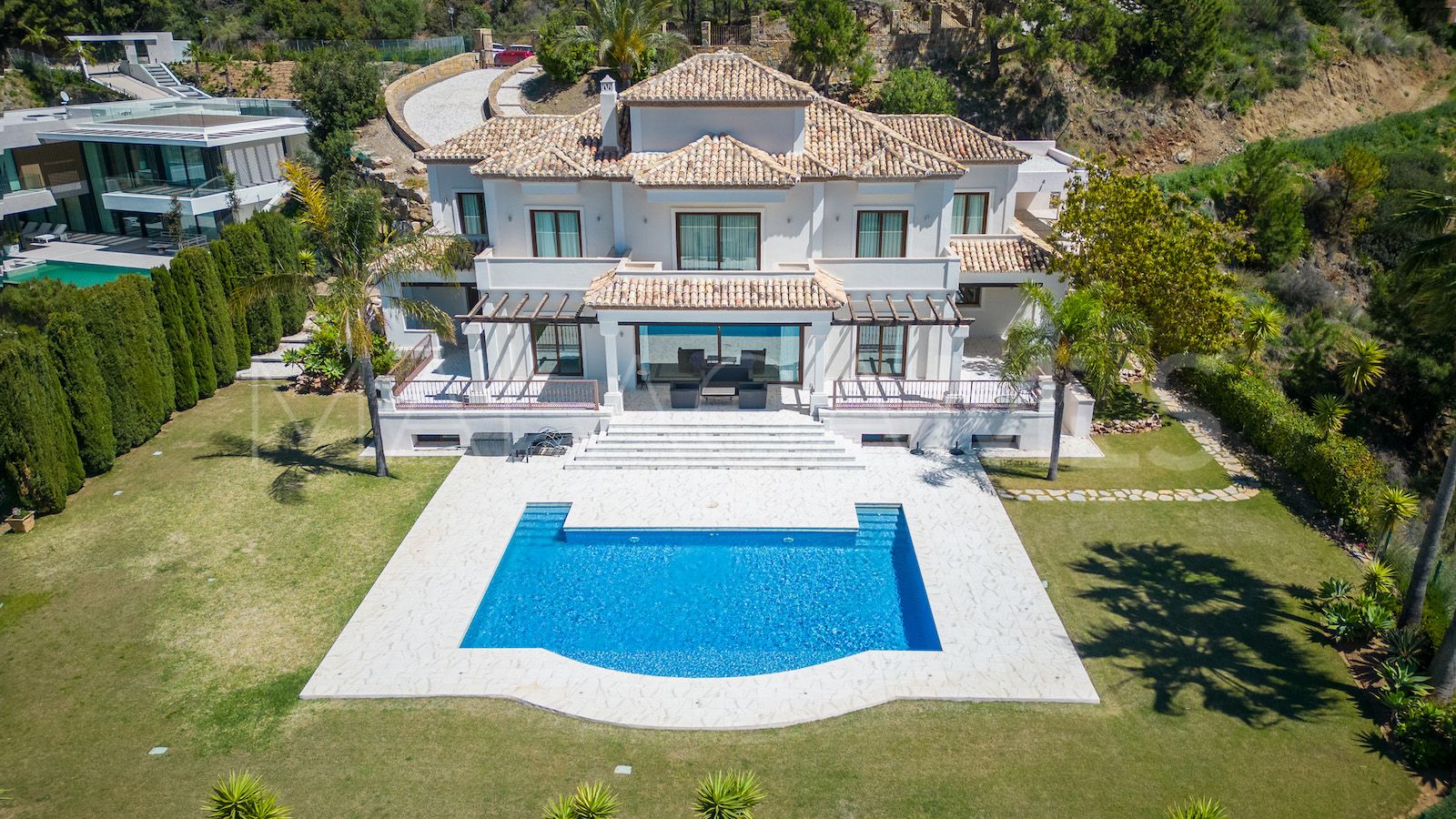 6 bedrooms Montemayor semi detached villa for sale