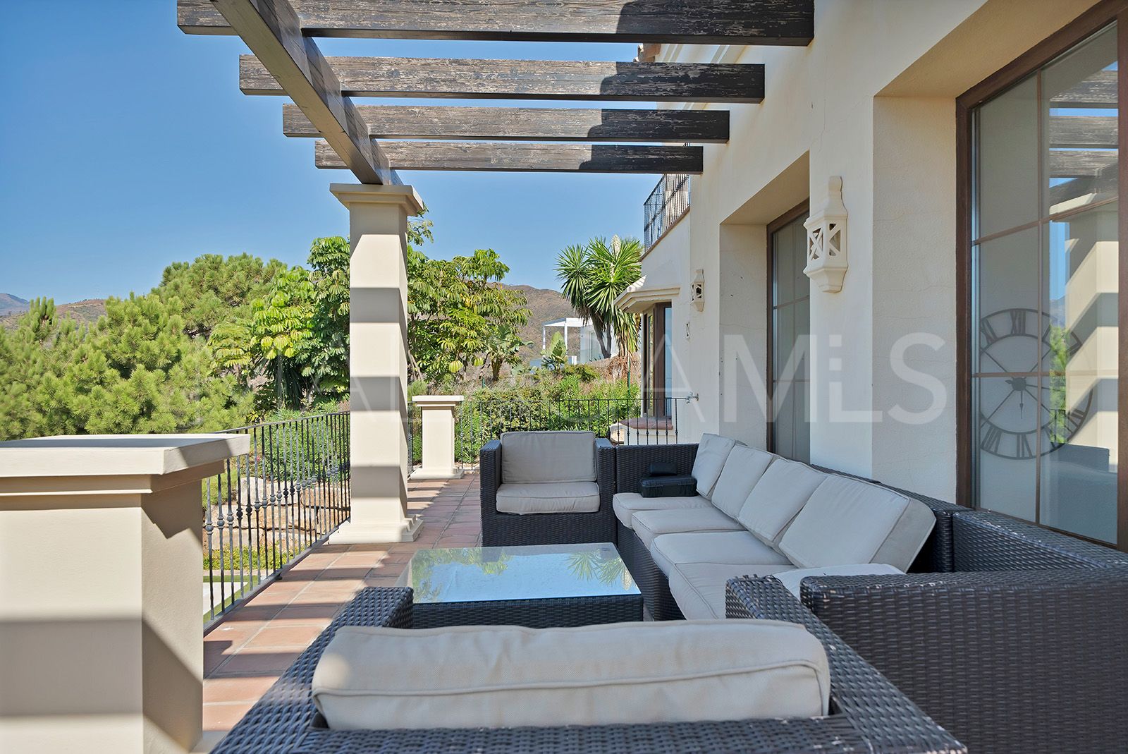 Villa for sale in Benahavis Centro