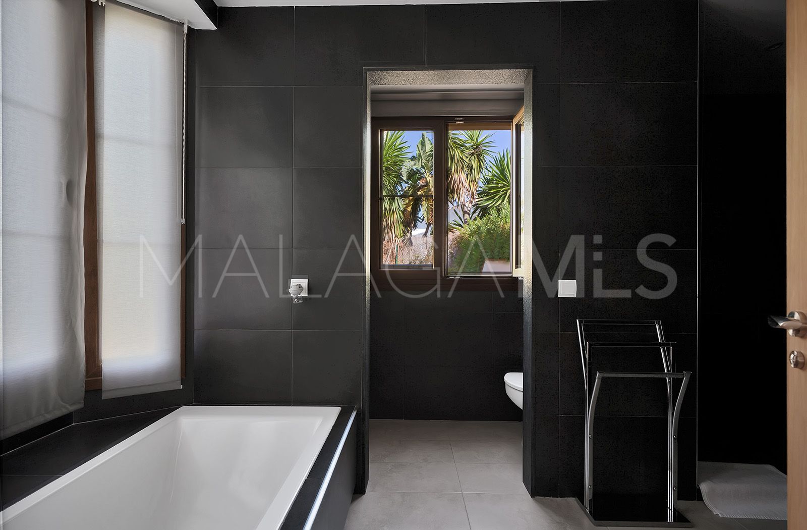 Villa for sale in Benahavis Centro