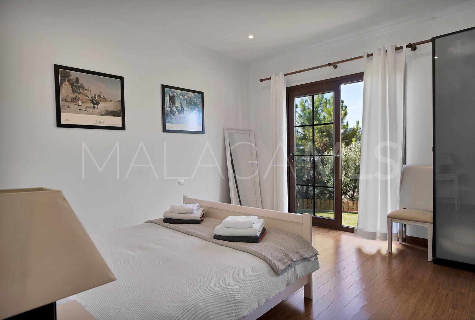 Villa for sale in Benahavis Centro