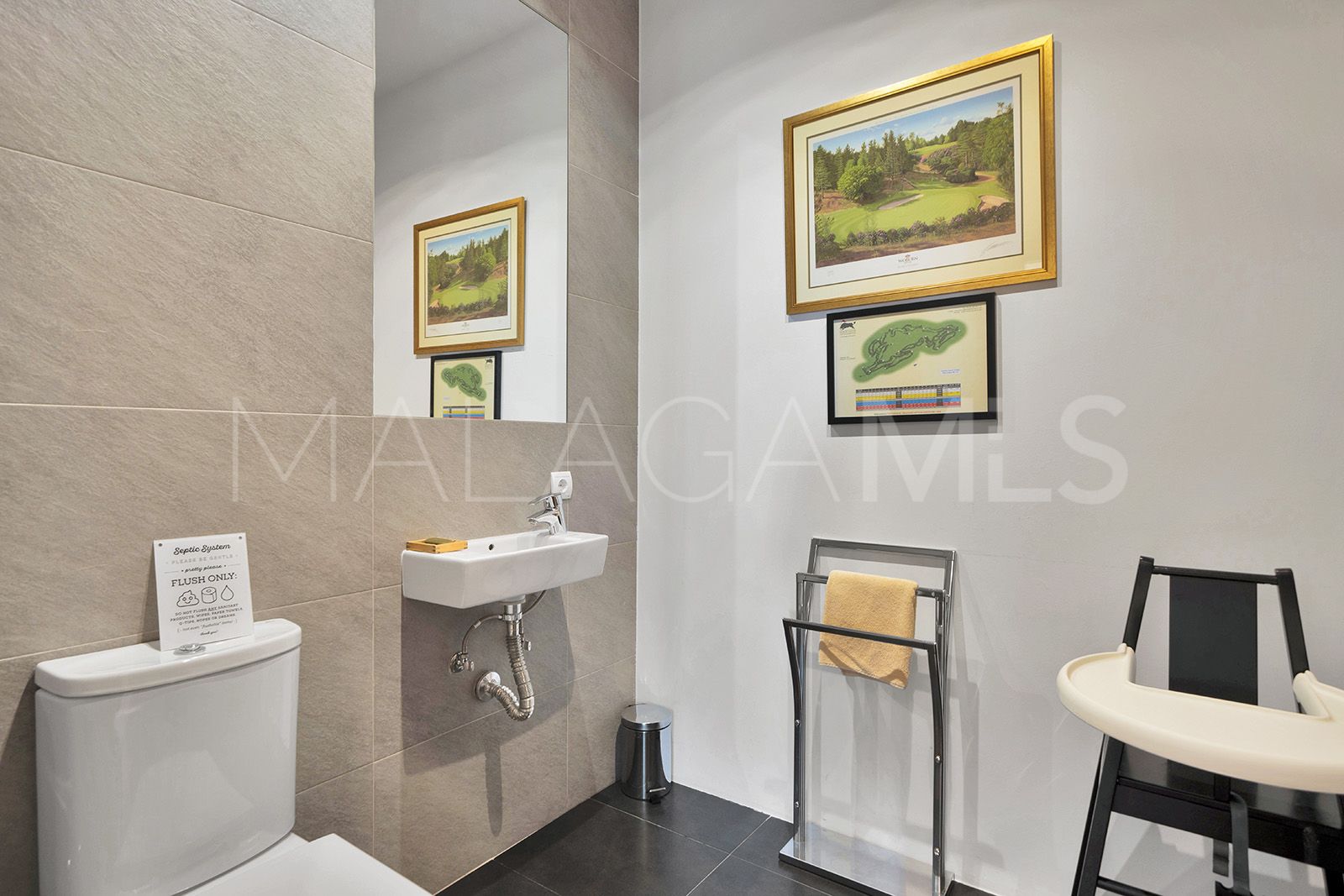 Villa for sale in Benahavis Centro