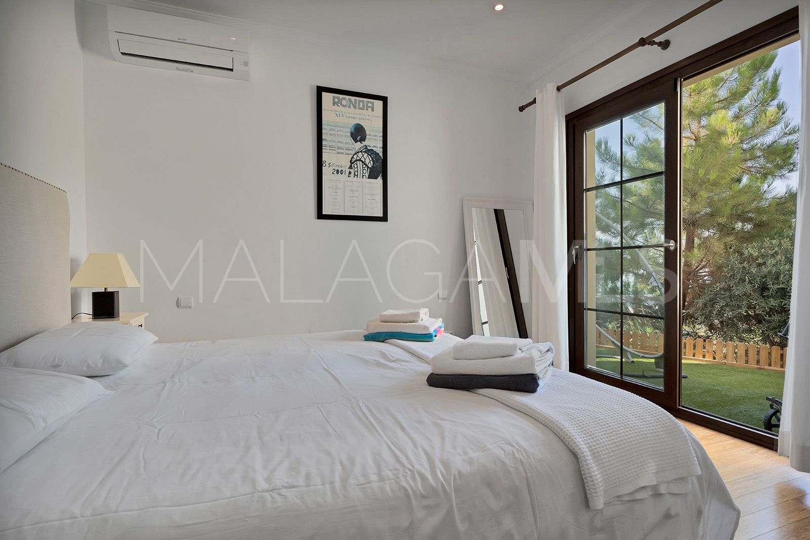 Villa for sale in Benahavis Centro