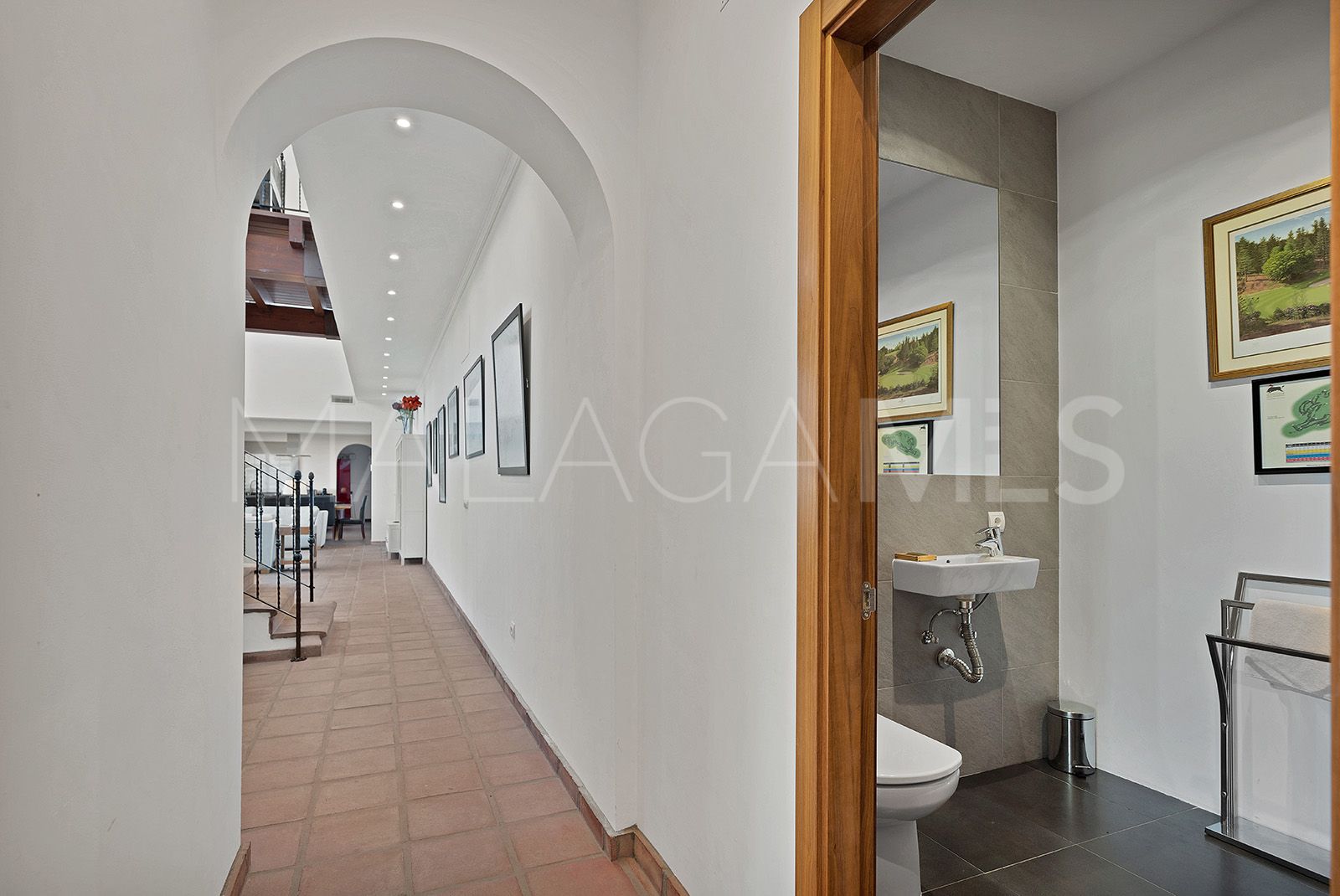 Villa for sale in Benahavis Centro