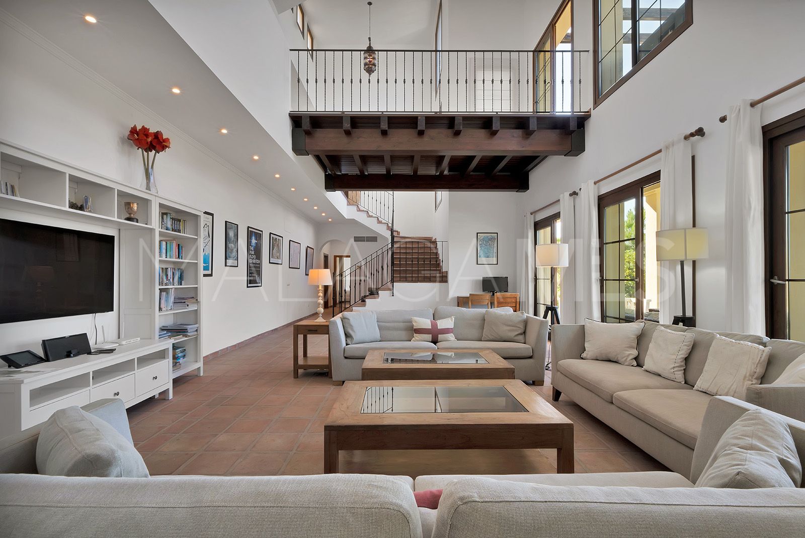 Villa for sale in Benahavis Centro