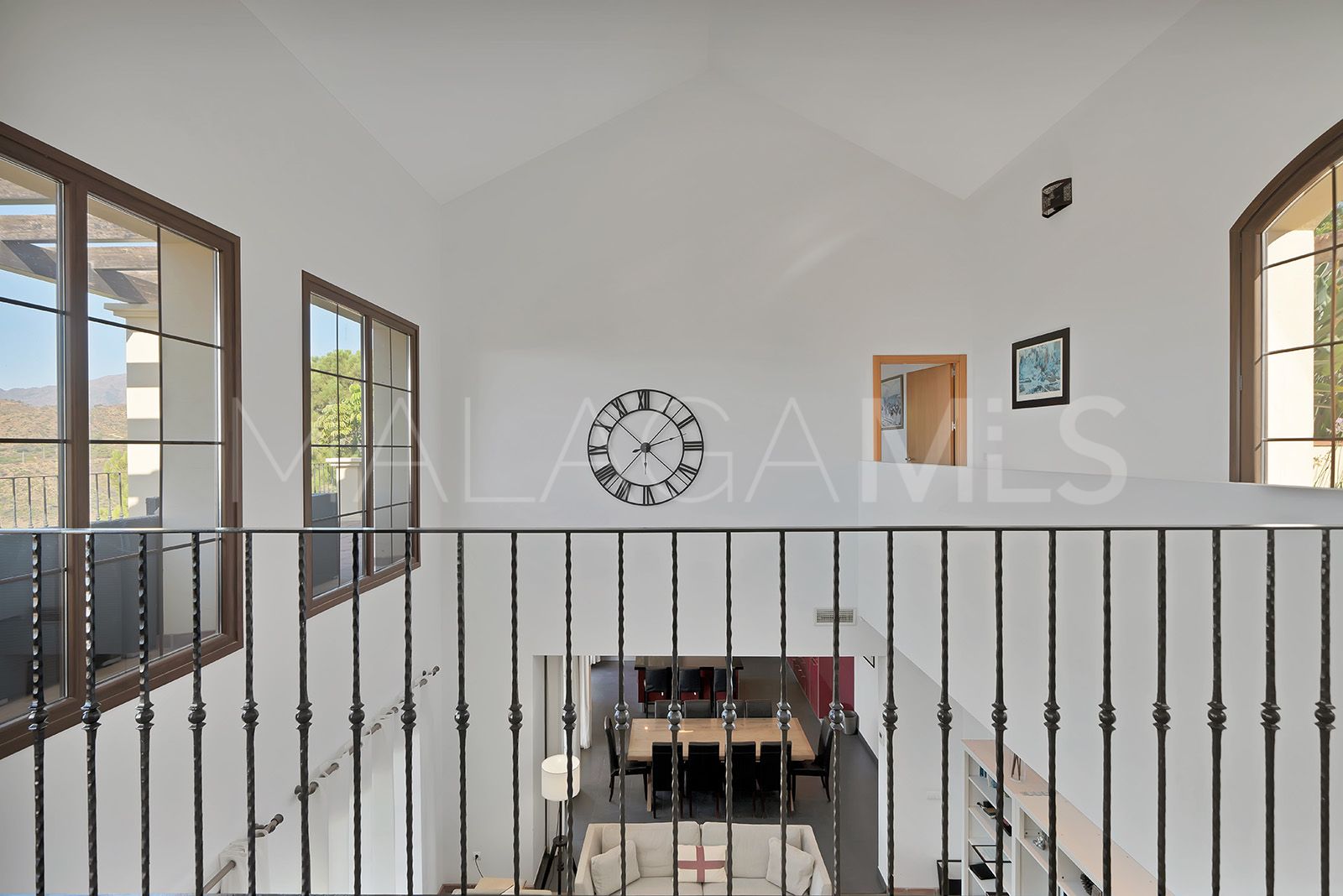 Villa for sale in Benahavis Centro