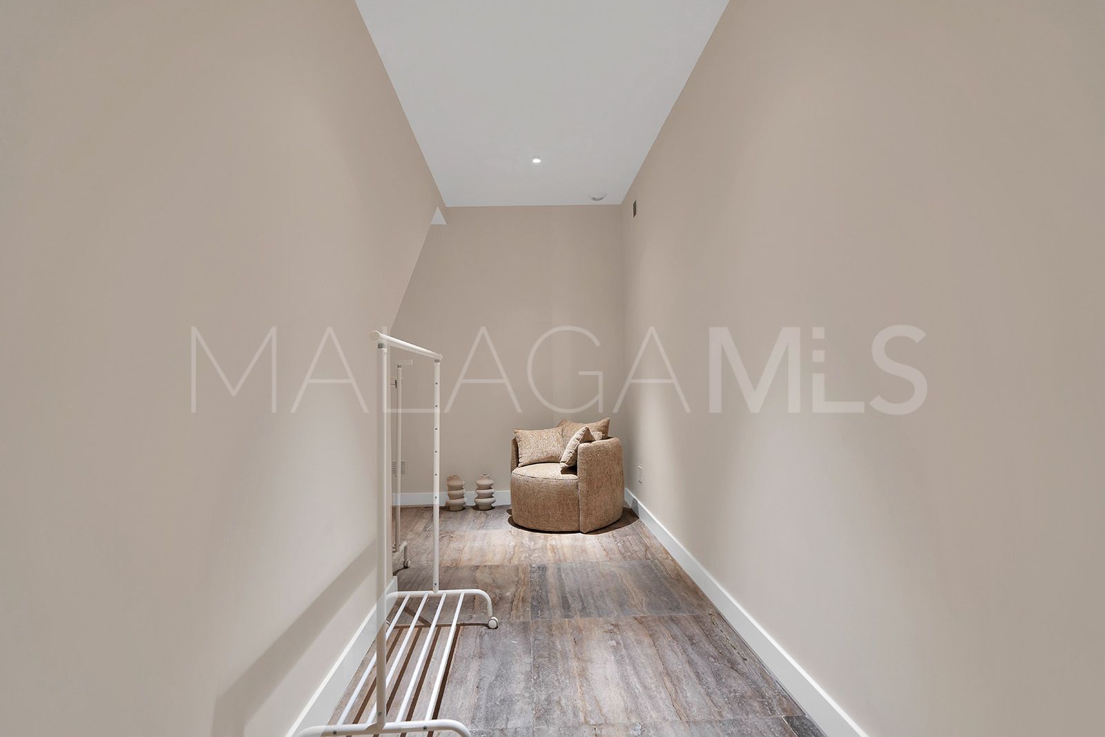 Villa for sale in Montemayor with 7 bedrooms