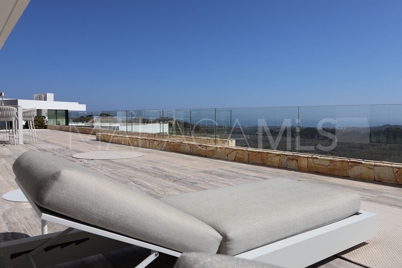 Villa for sale in Montemayor with 7 bedrooms