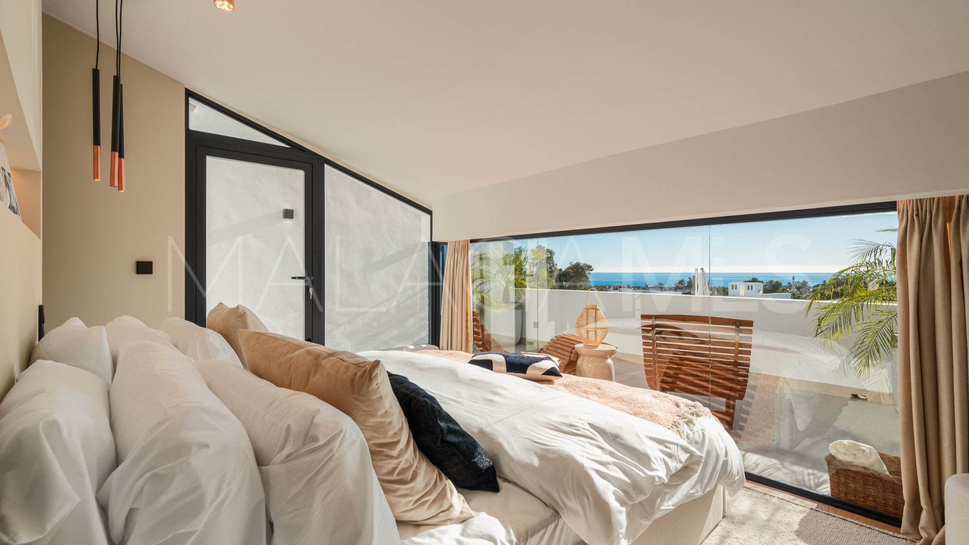 Radhus for sale in Altos de Puente Romano
