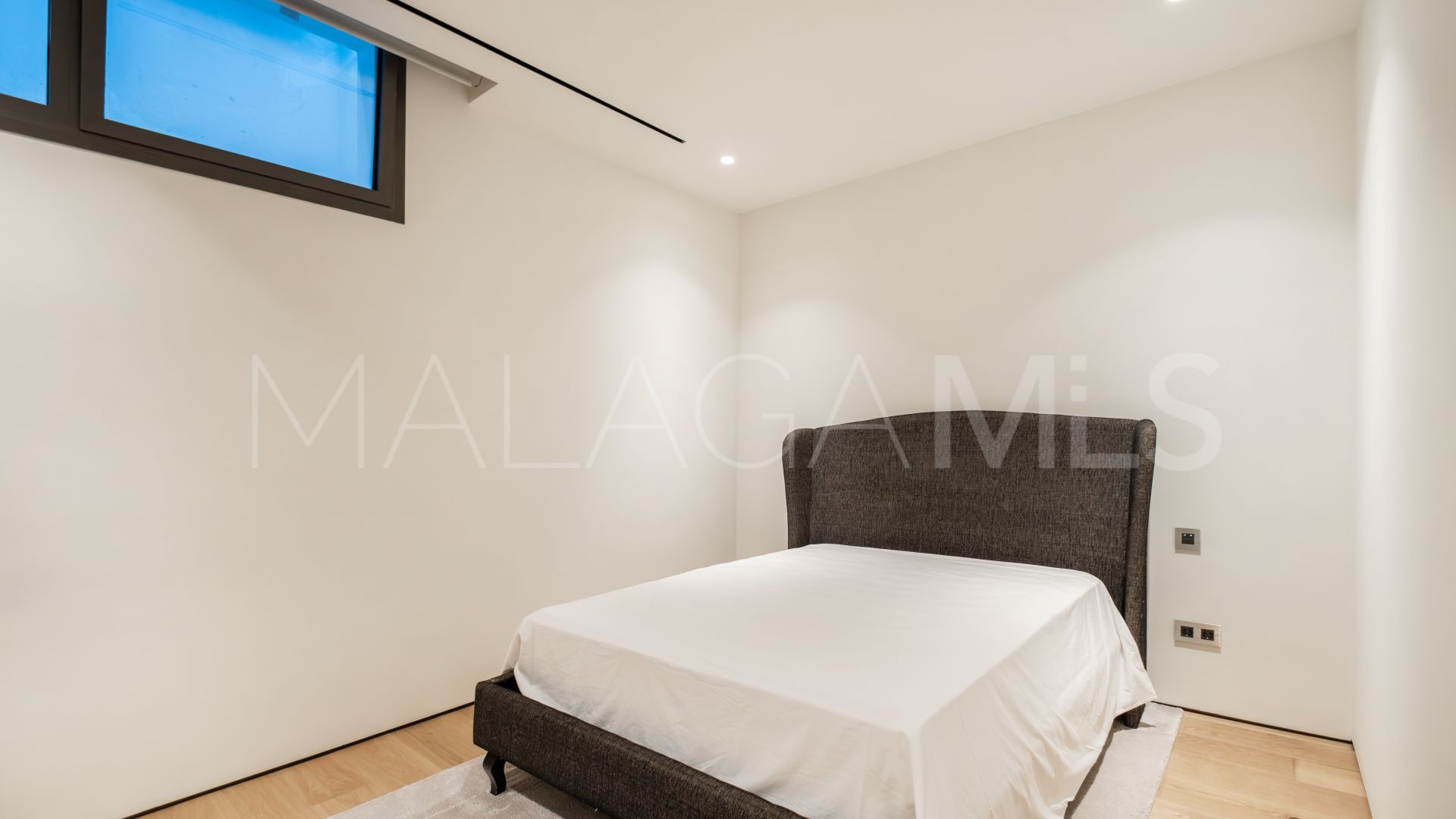 Duplex-wohnung for sale in Epic Marbella
