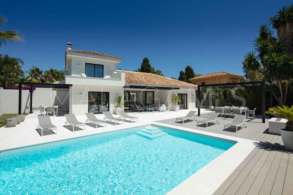 Villa for sale in San Pedro de Alcantara