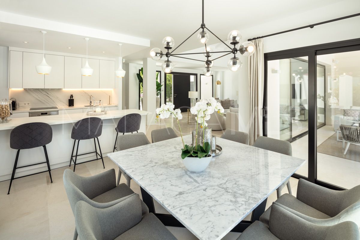 Villa for sale in San Pedro de Alcantara