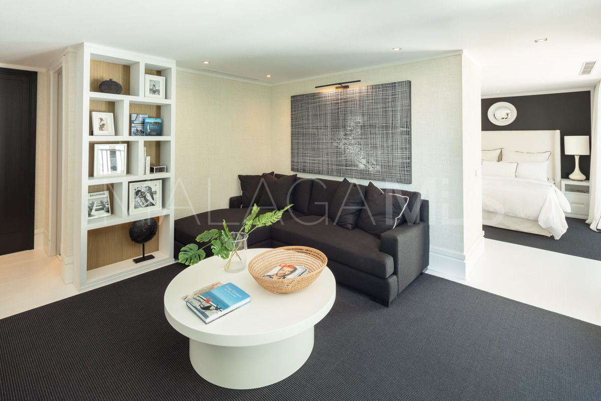 Nueva Andalucia, villa de 5 bedrooms a la venta