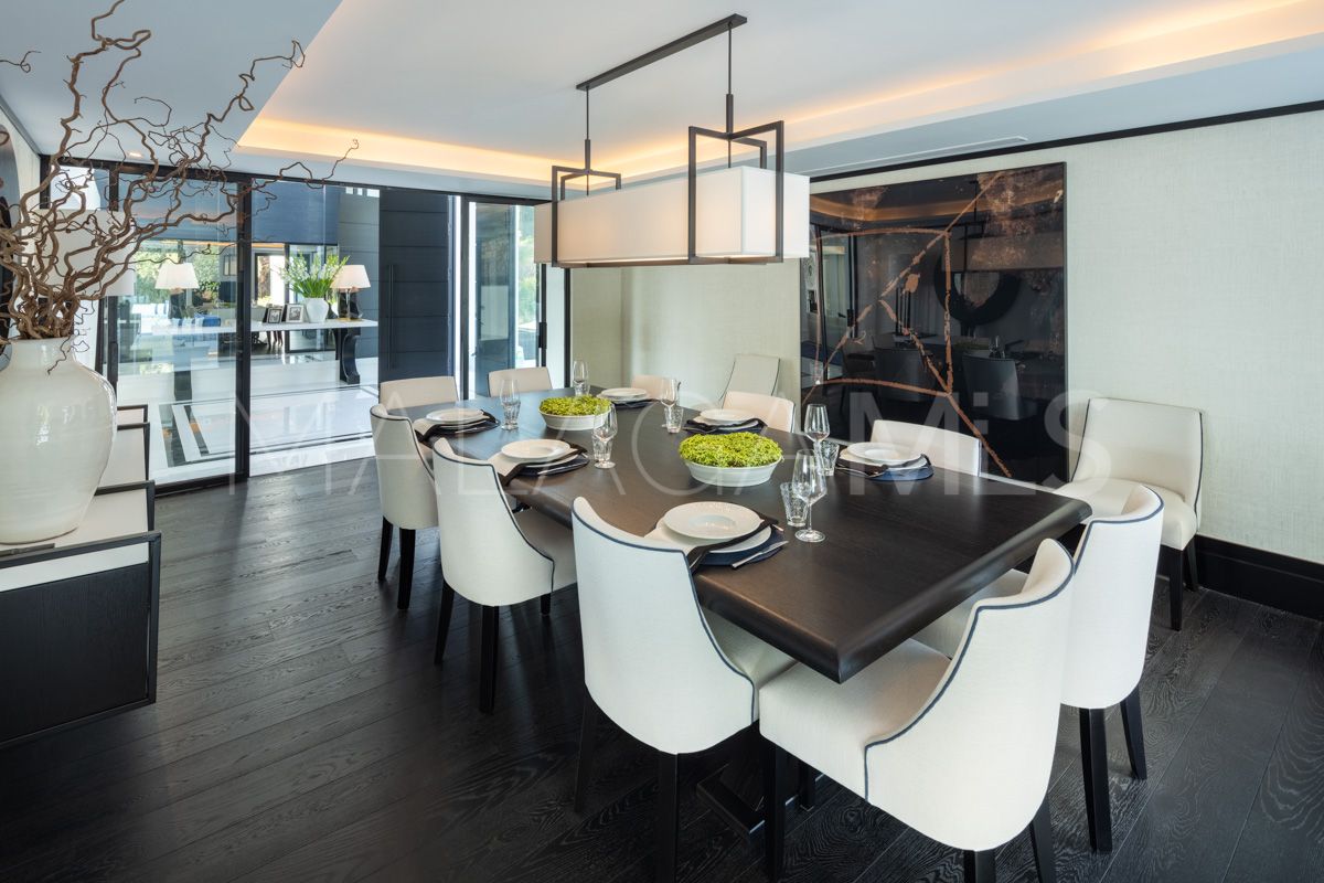 Nueva Andalucia, villa de 5 bedrooms a la venta