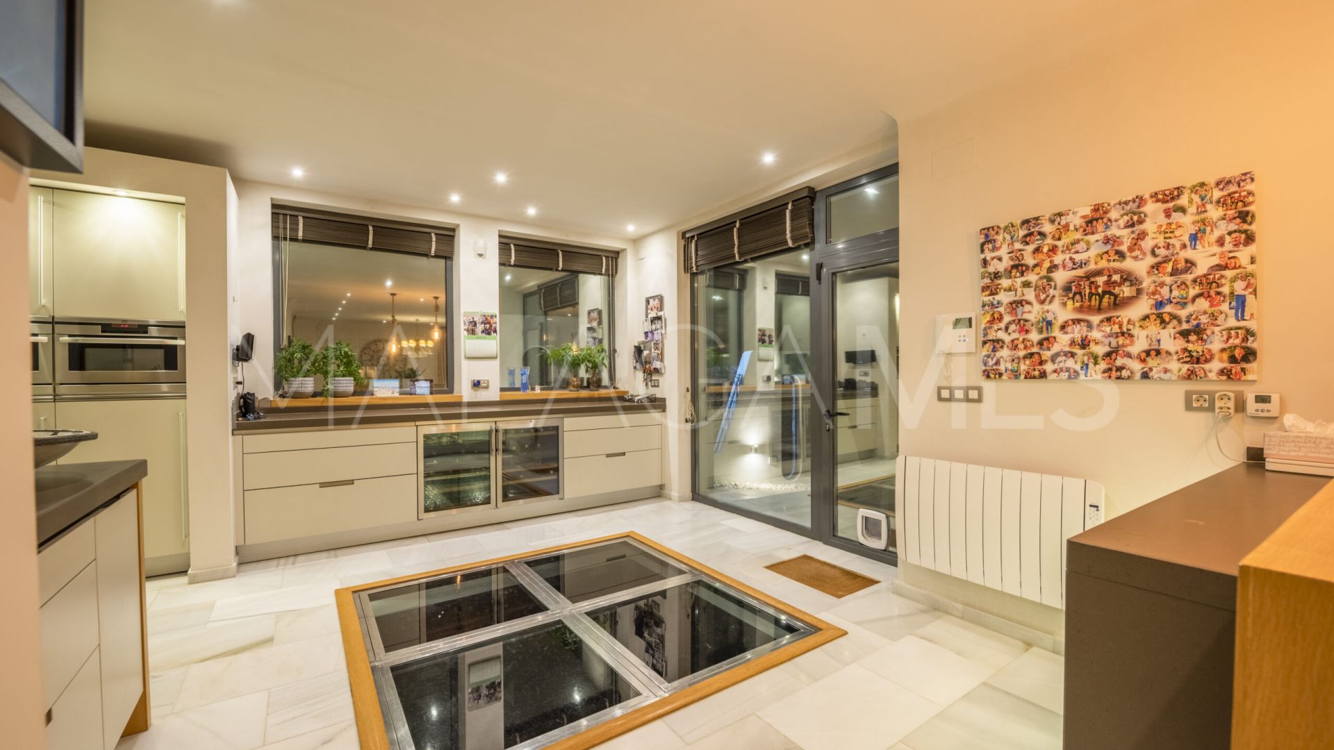 Nueva Andalucia, villa for sale with 4 bedrooms