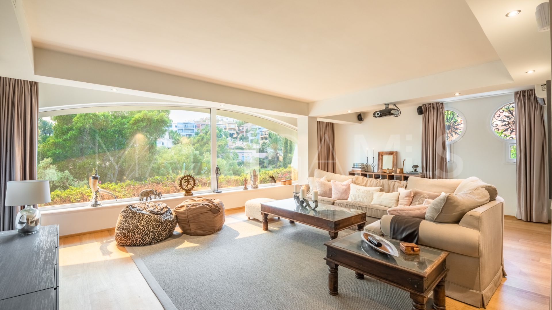Nueva Andalucia, villa for sale with 4 bedrooms