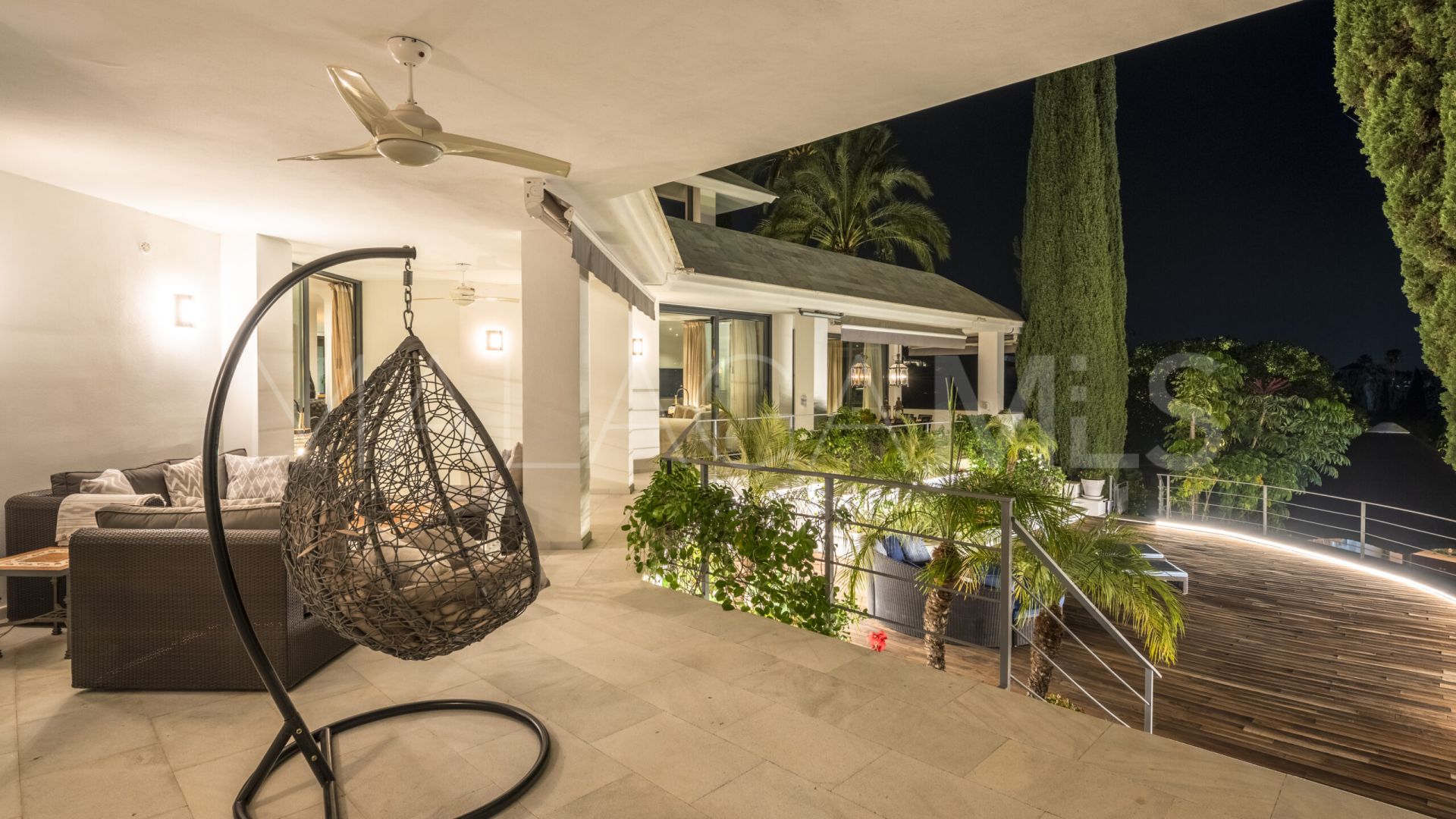 Nueva Andalucia, villa for sale with 4 bedrooms