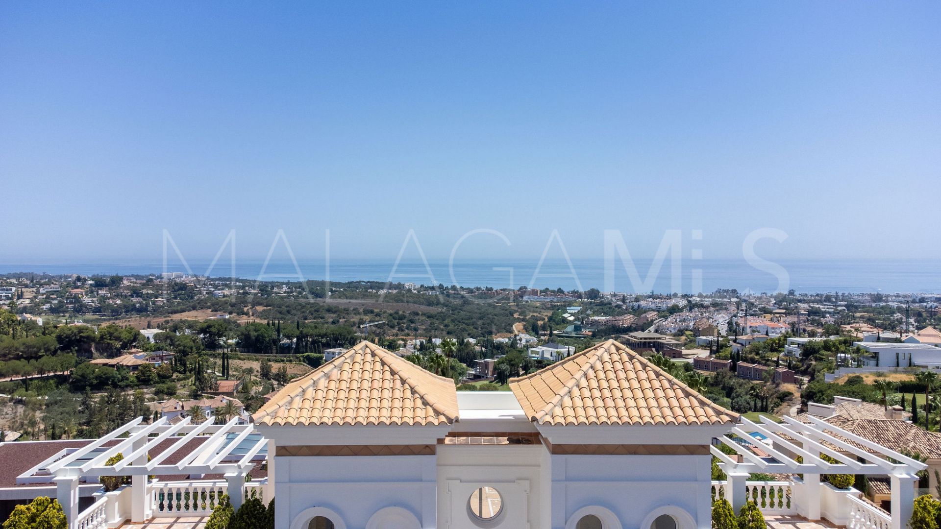 Villa for sale in Benahavis Centro