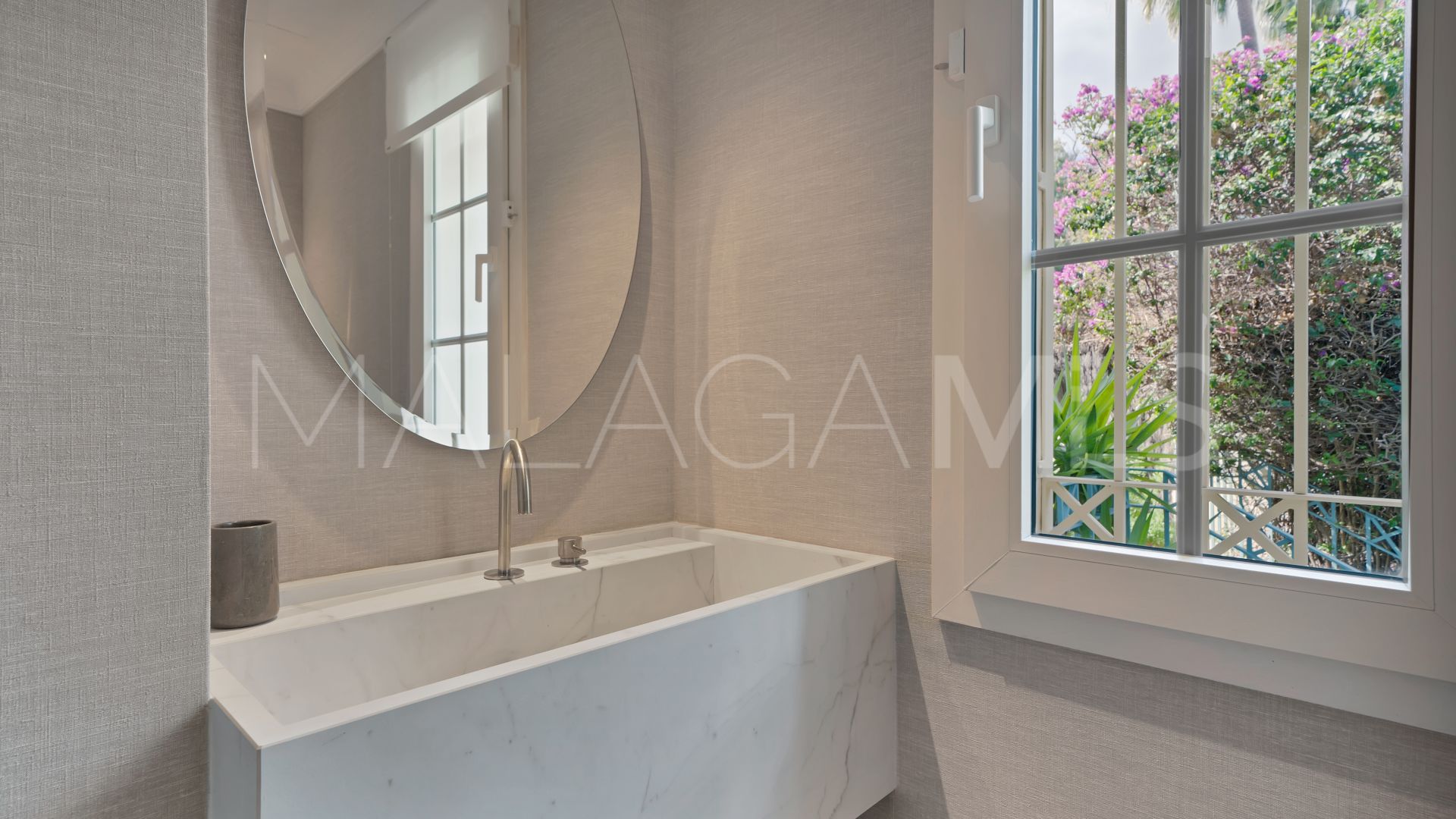 7 bedrooms villa in Marbella - Puerto Banus for sale