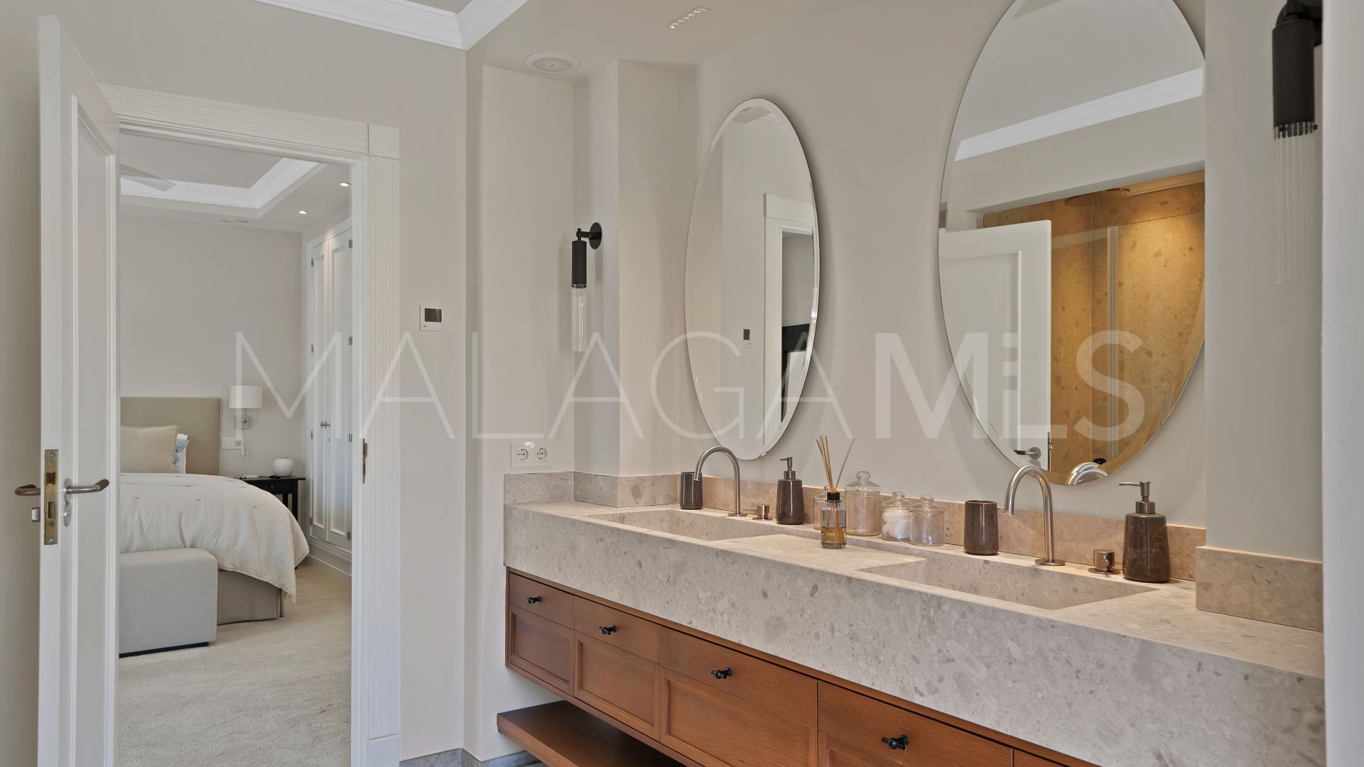 7 bedrooms villa in Marbella - Puerto Banus for sale