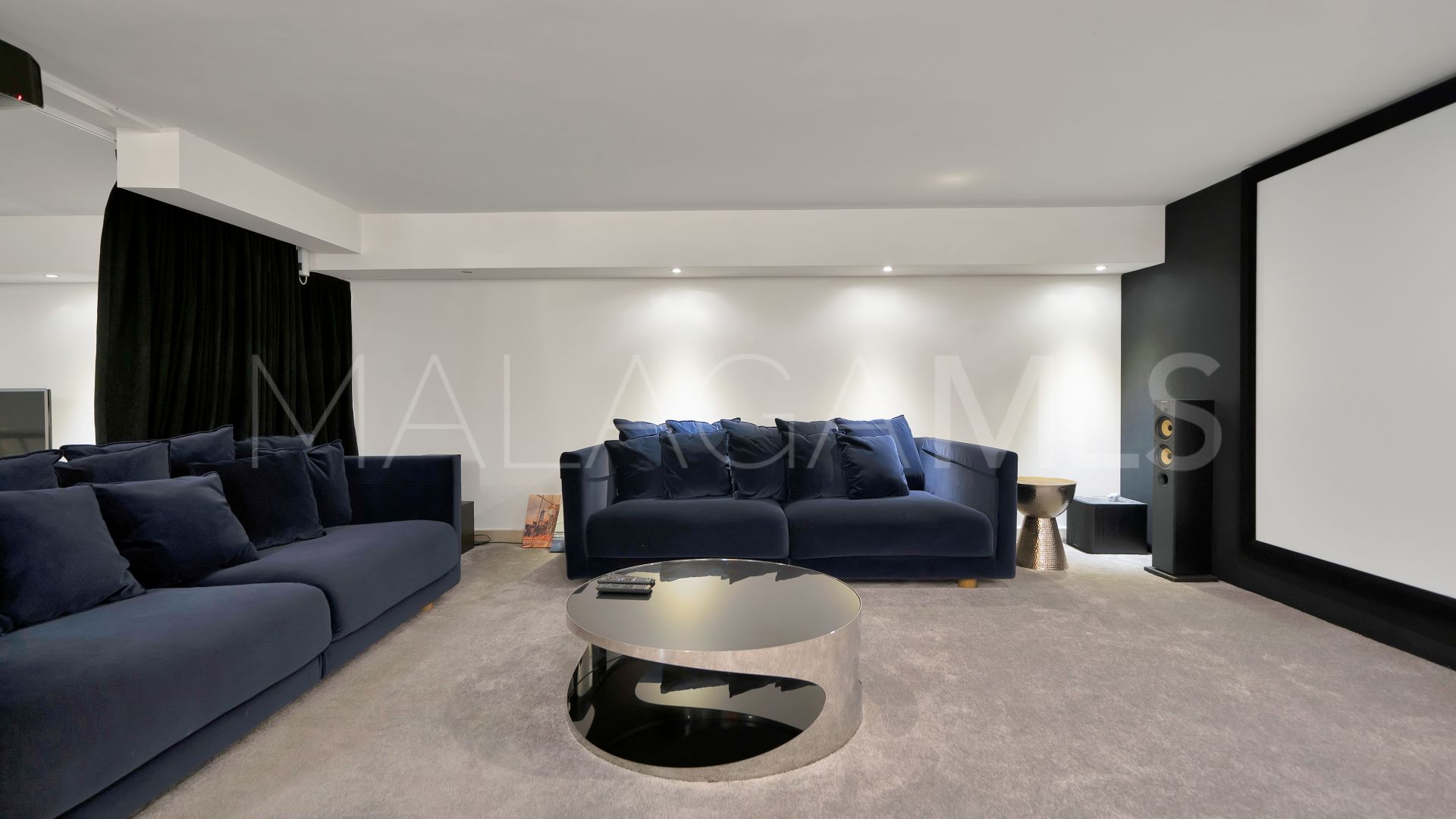 7 bedrooms villa in Marbella - Puerto Banus for sale