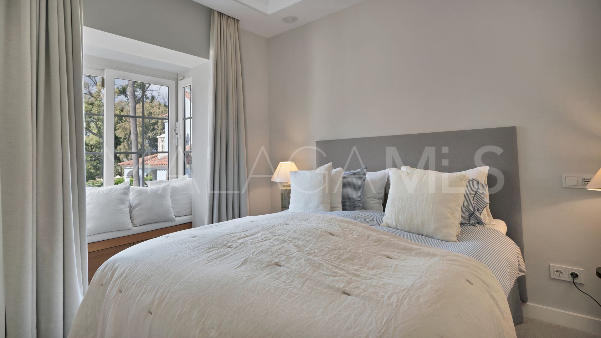 7 bedrooms villa in Marbella - Puerto Banus for sale