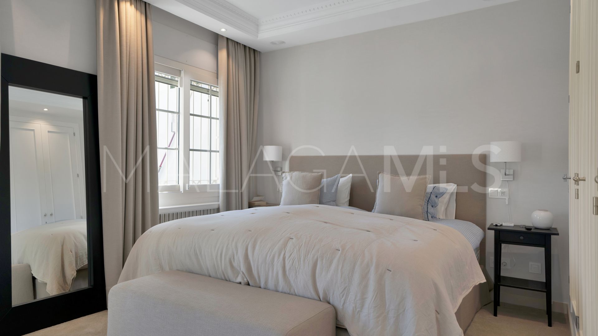 7 bedrooms villa in Marbella - Puerto Banus for sale