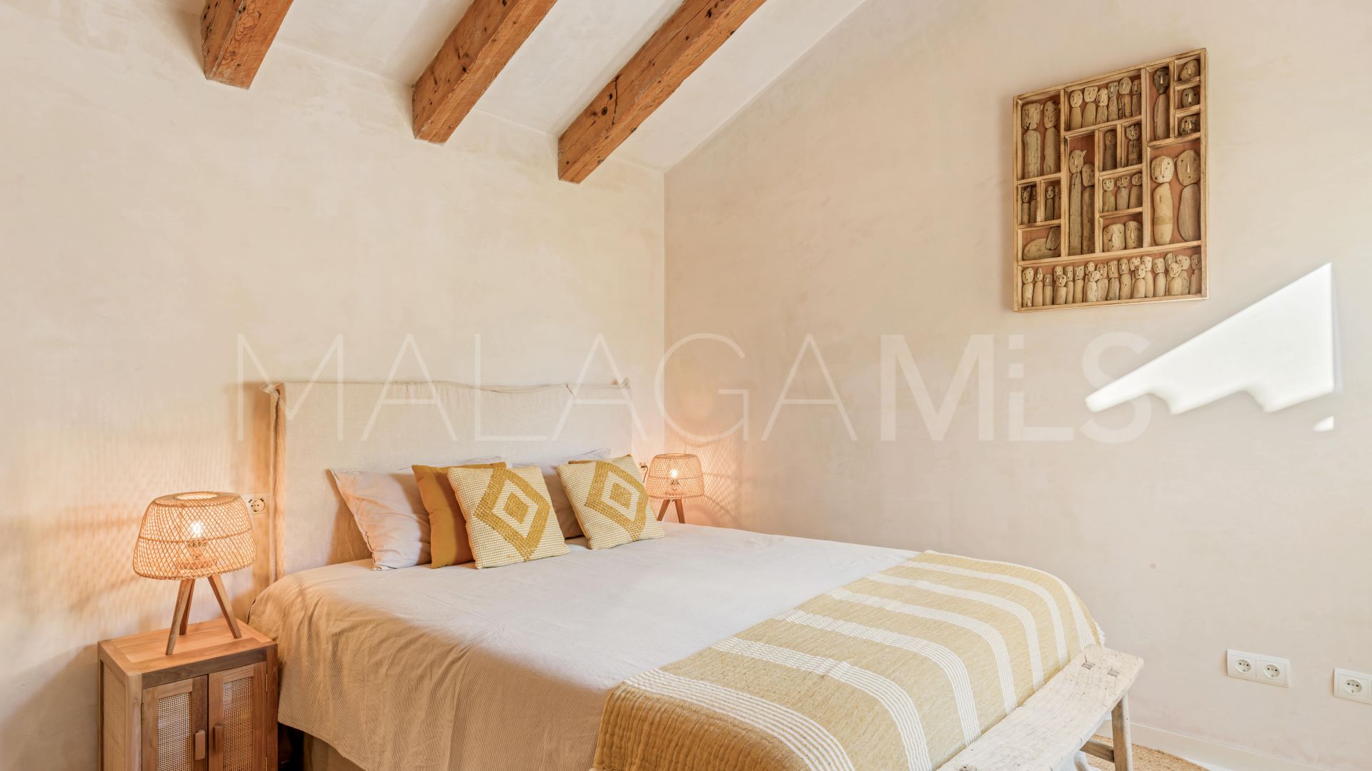 6 bedrooms Altos de Estepona villa for sale
