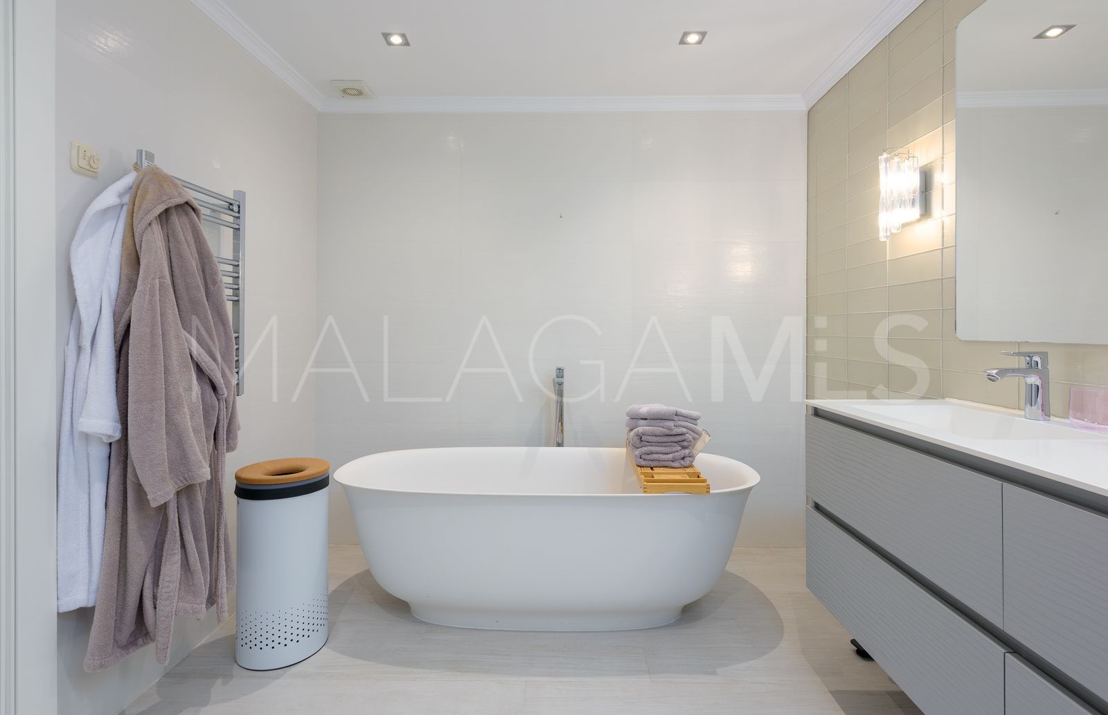 Erdgeschosswohnung for sale in Benahavis