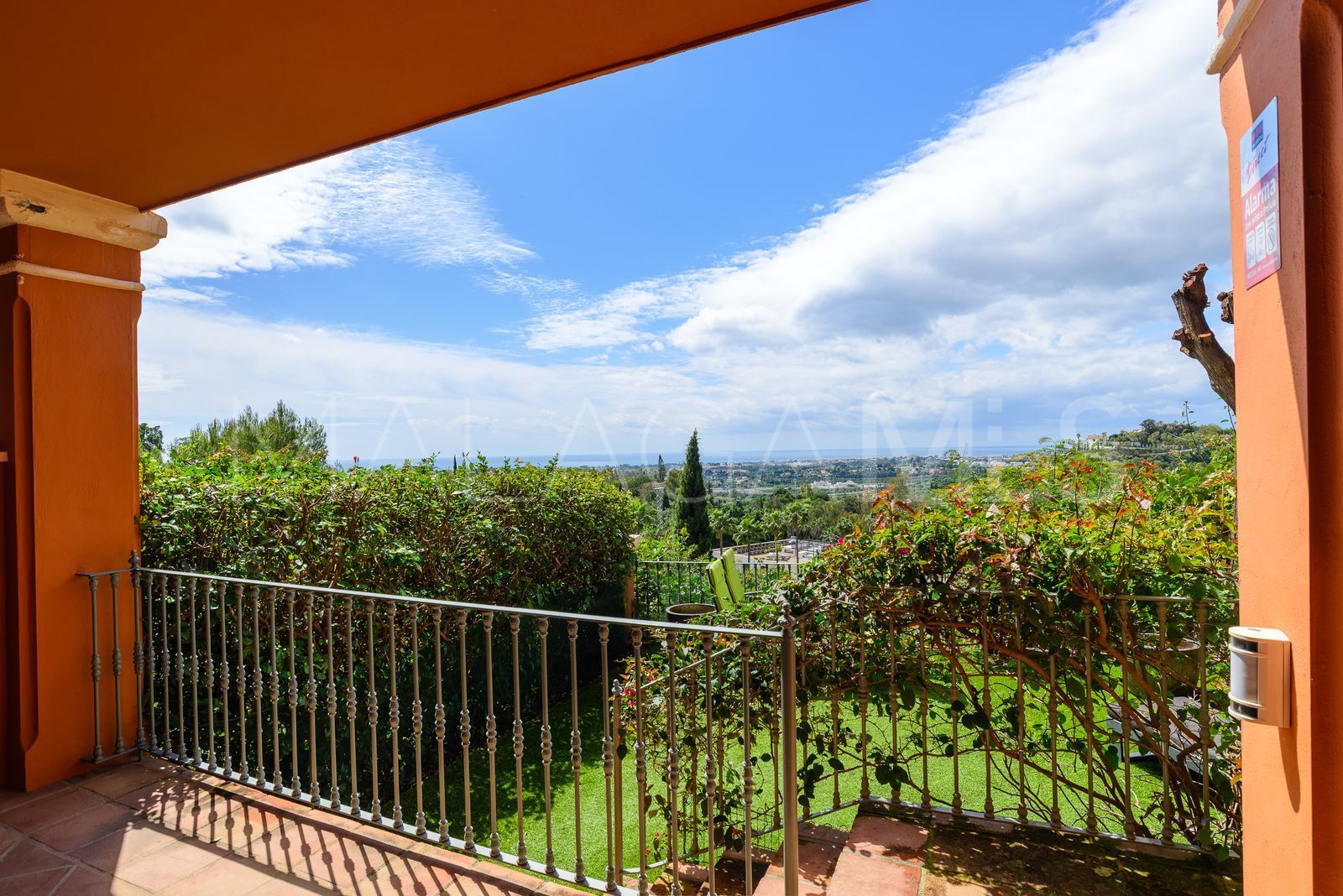Erdgeschosswohnung for sale in Benahavis
