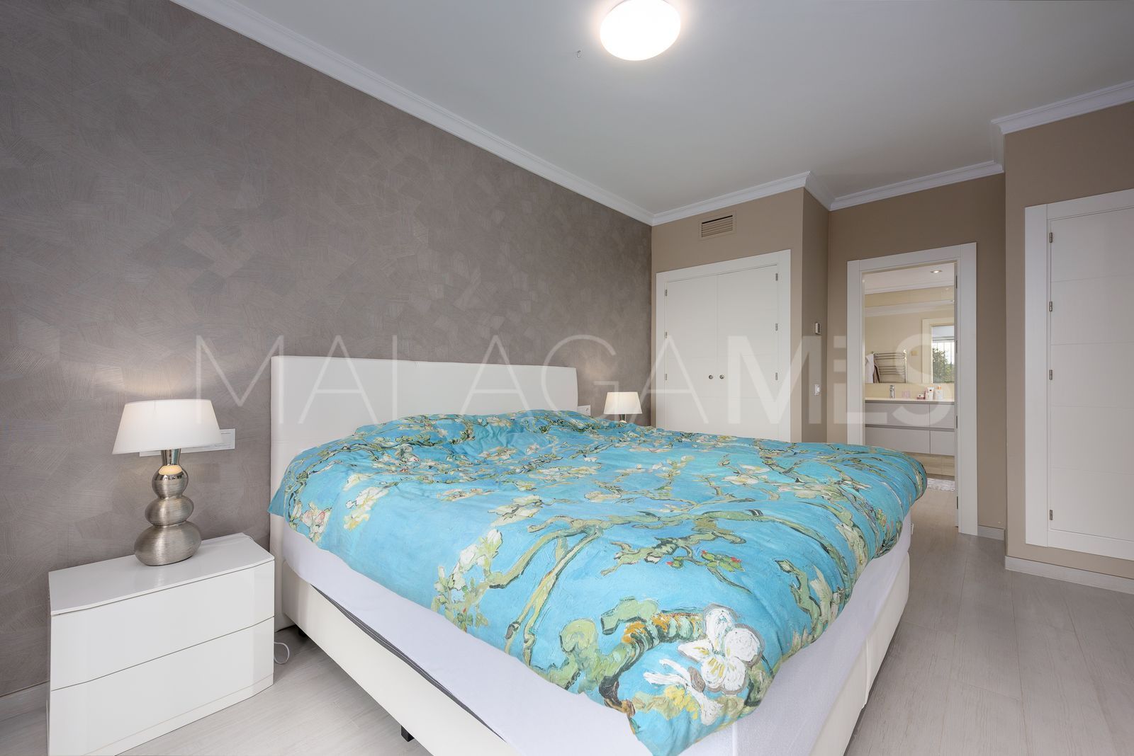 Erdgeschosswohnung for sale in Benahavis