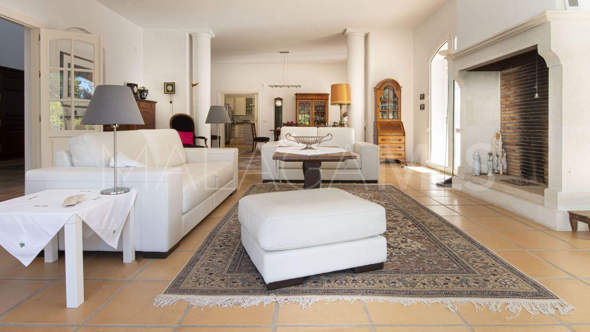Villa with 3 bedrooms for sale in Guadalmina Baja