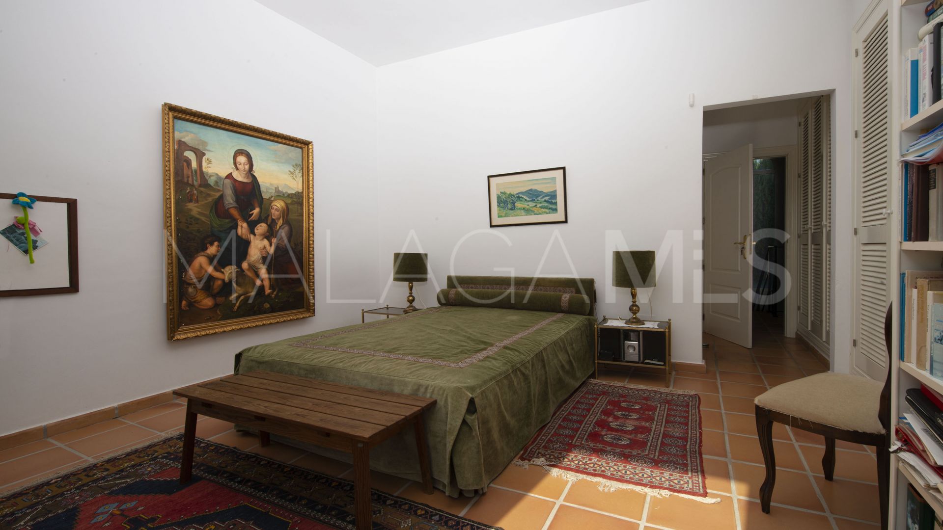 Villa with 3 bedrooms for sale in Guadalmina Baja