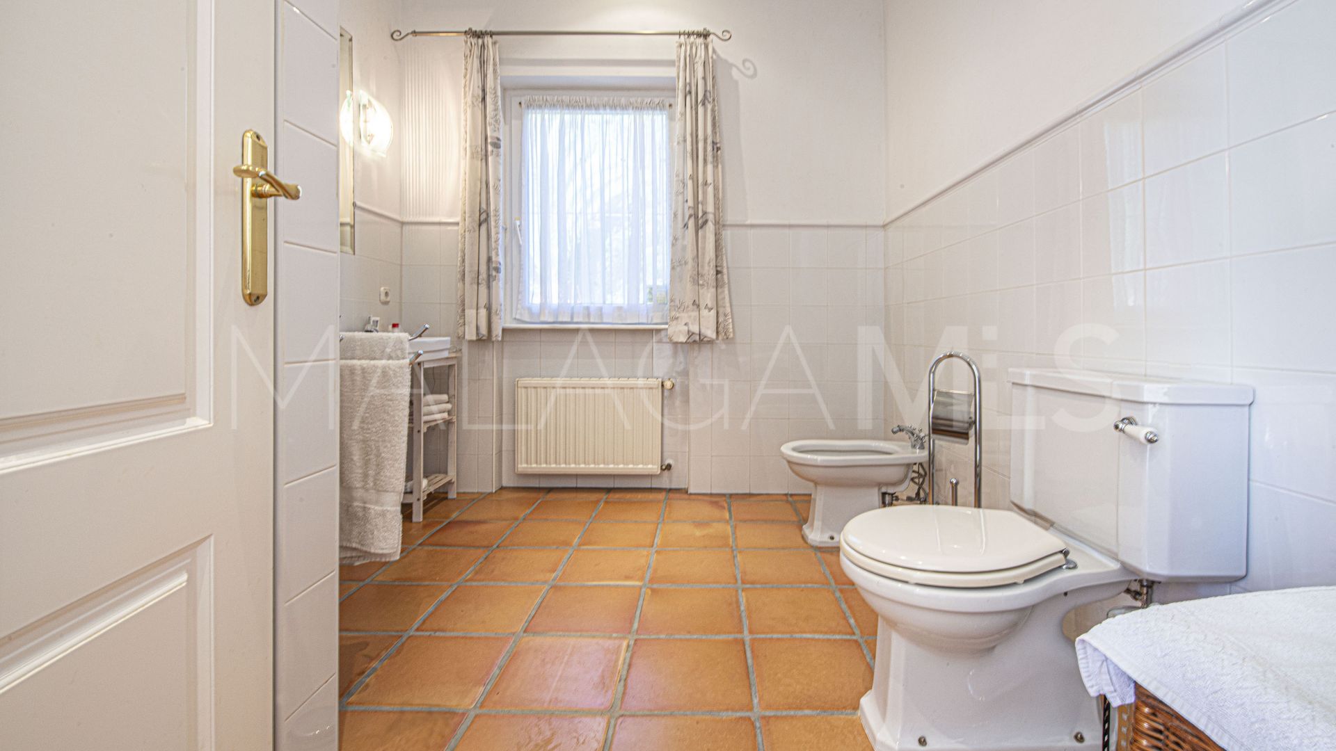 Villa with 3 bedrooms for sale in Guadalmina Baja