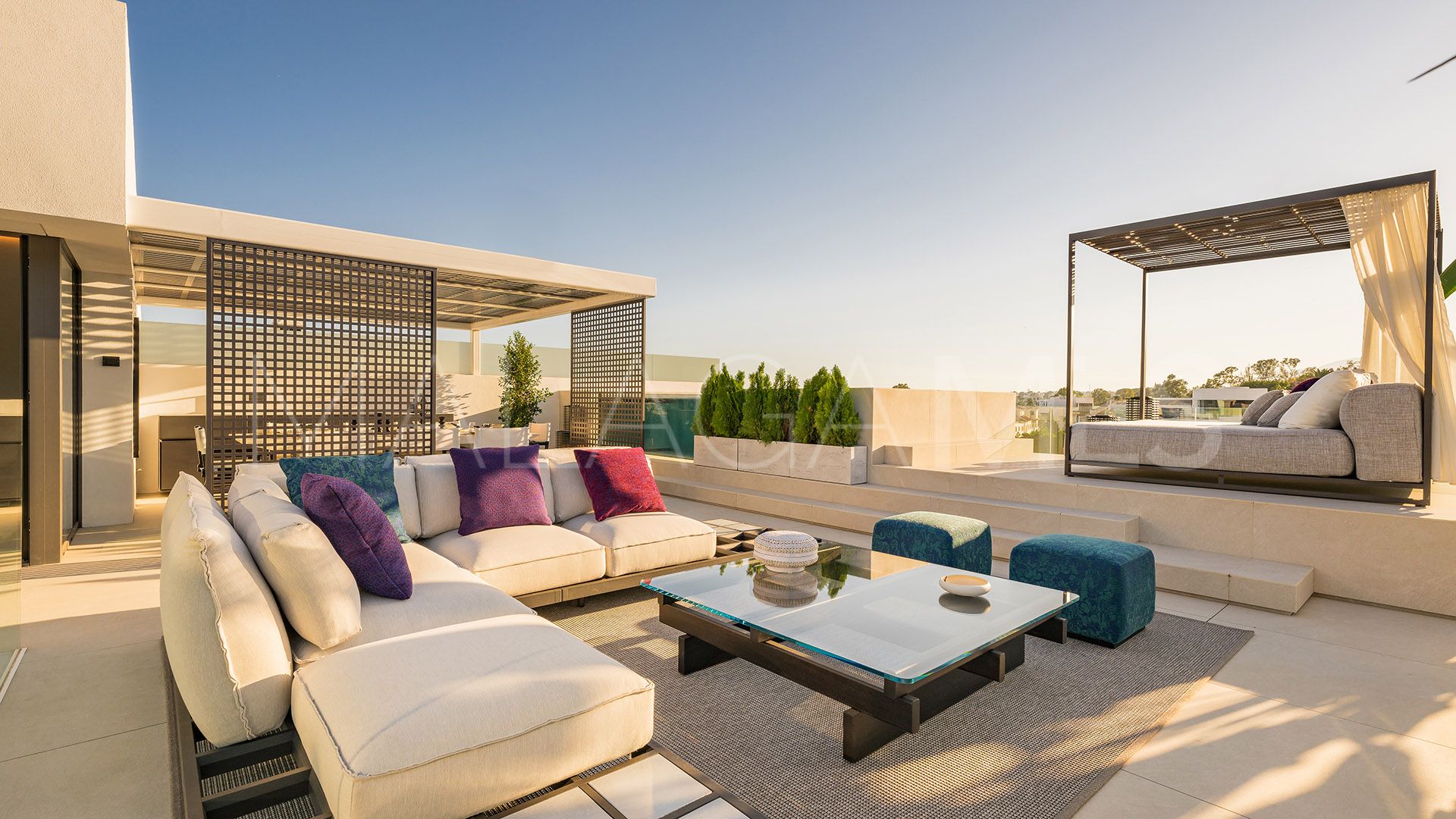 Villa jumelée for sale in Golden Mile