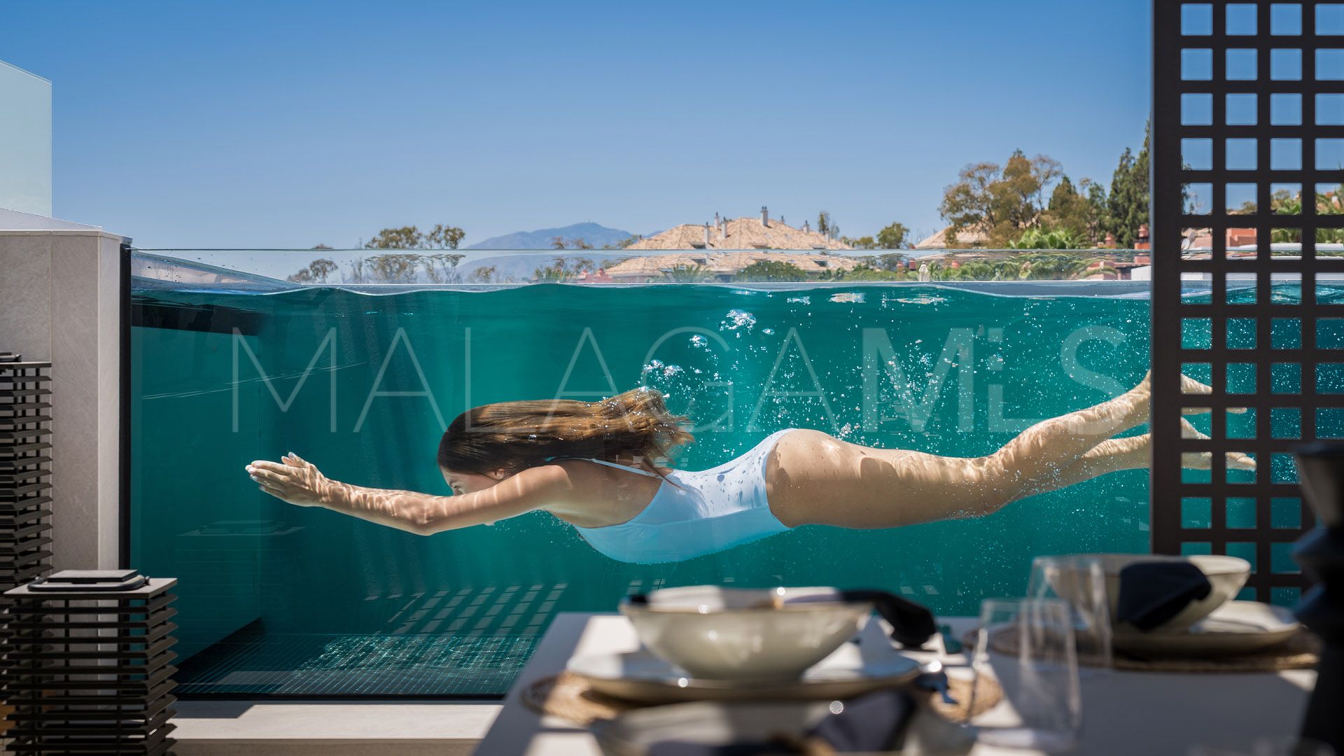 Villa jumelée for sale in Golden Mile