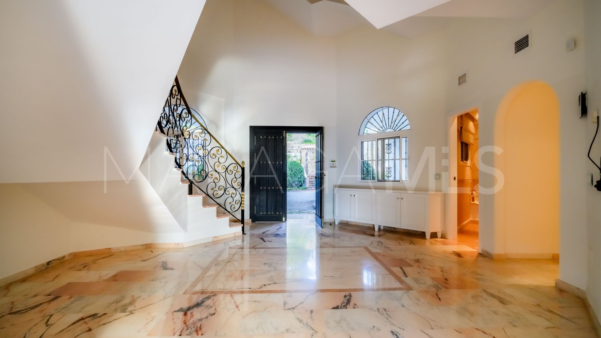 Villa for sale in La Quinta