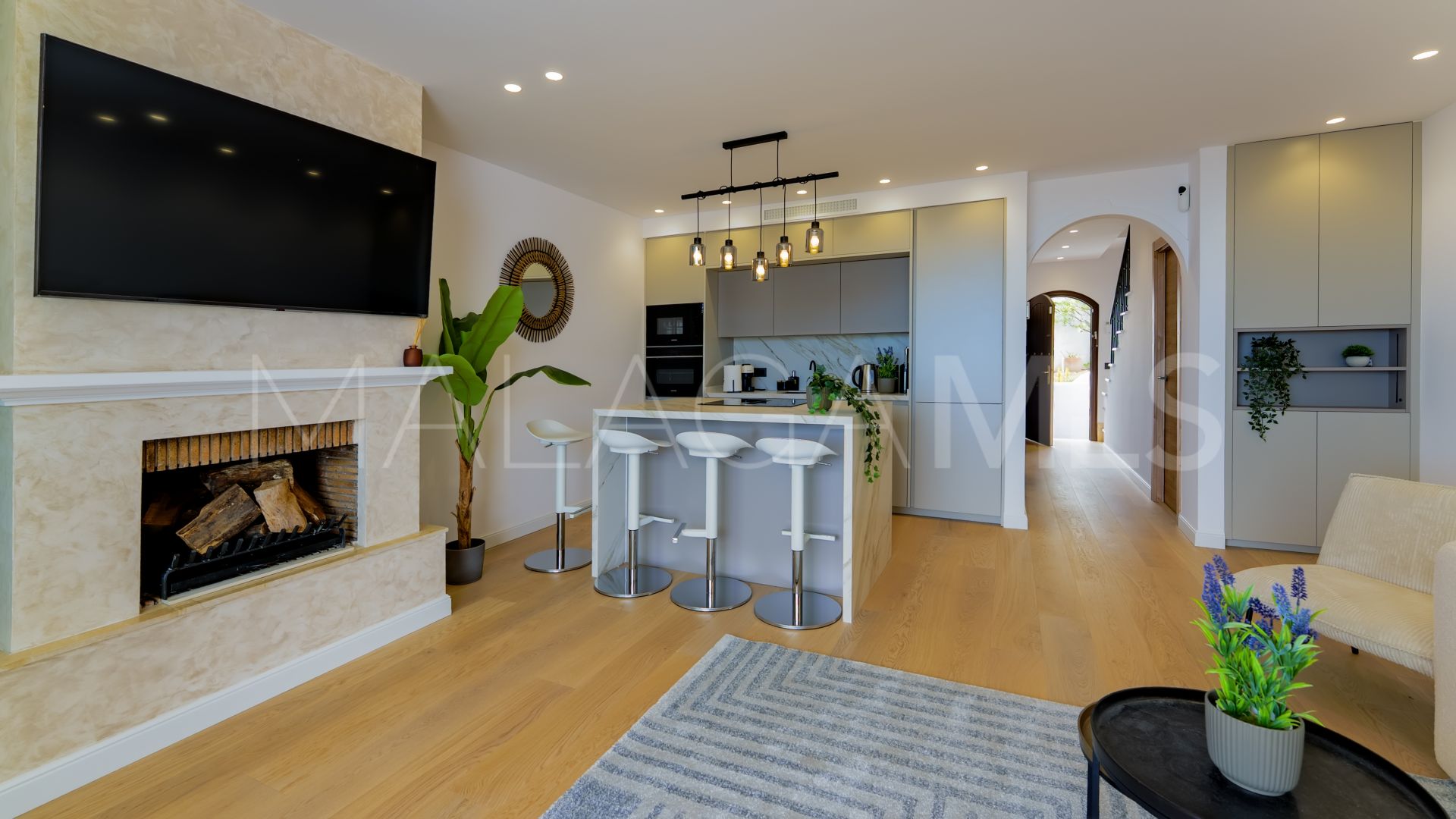 Radhus for sale in Benahavis