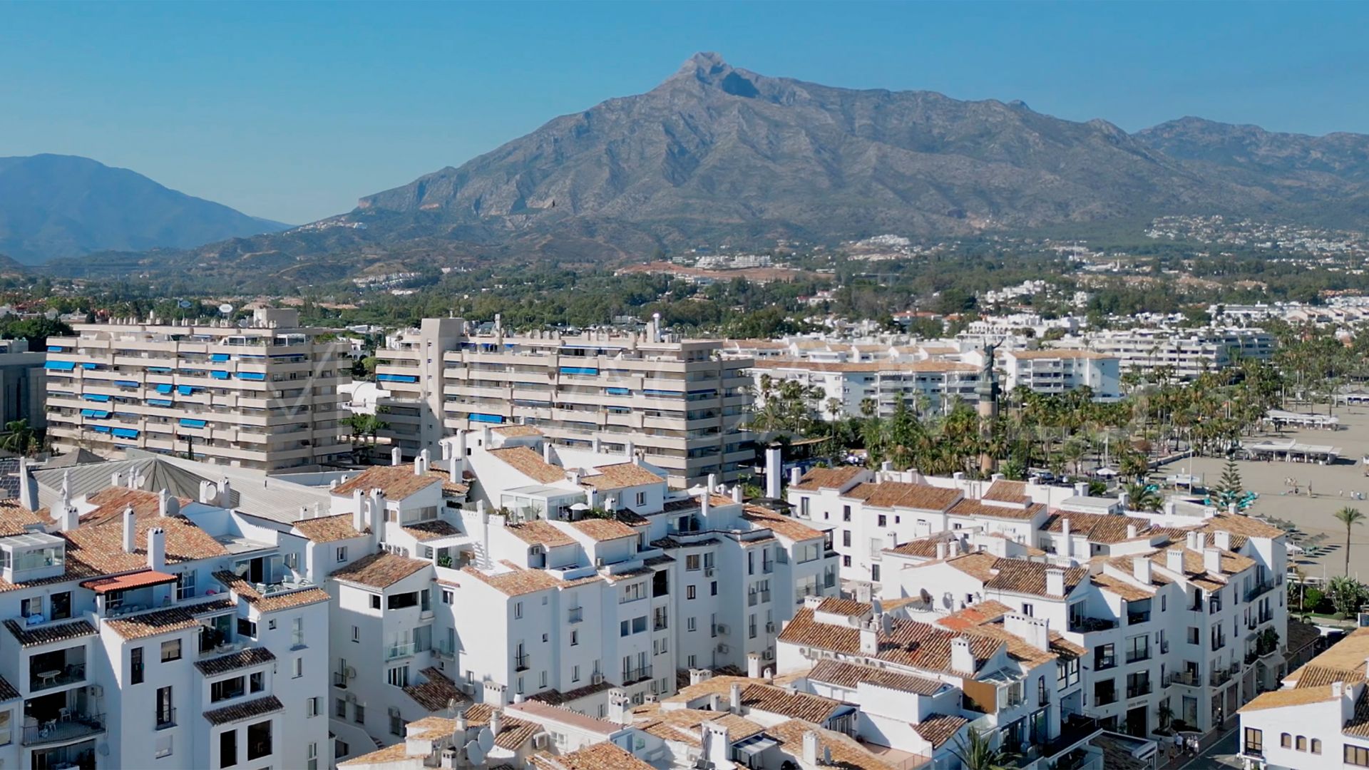Lägenhet for sale in Marbella - Puerto Banus