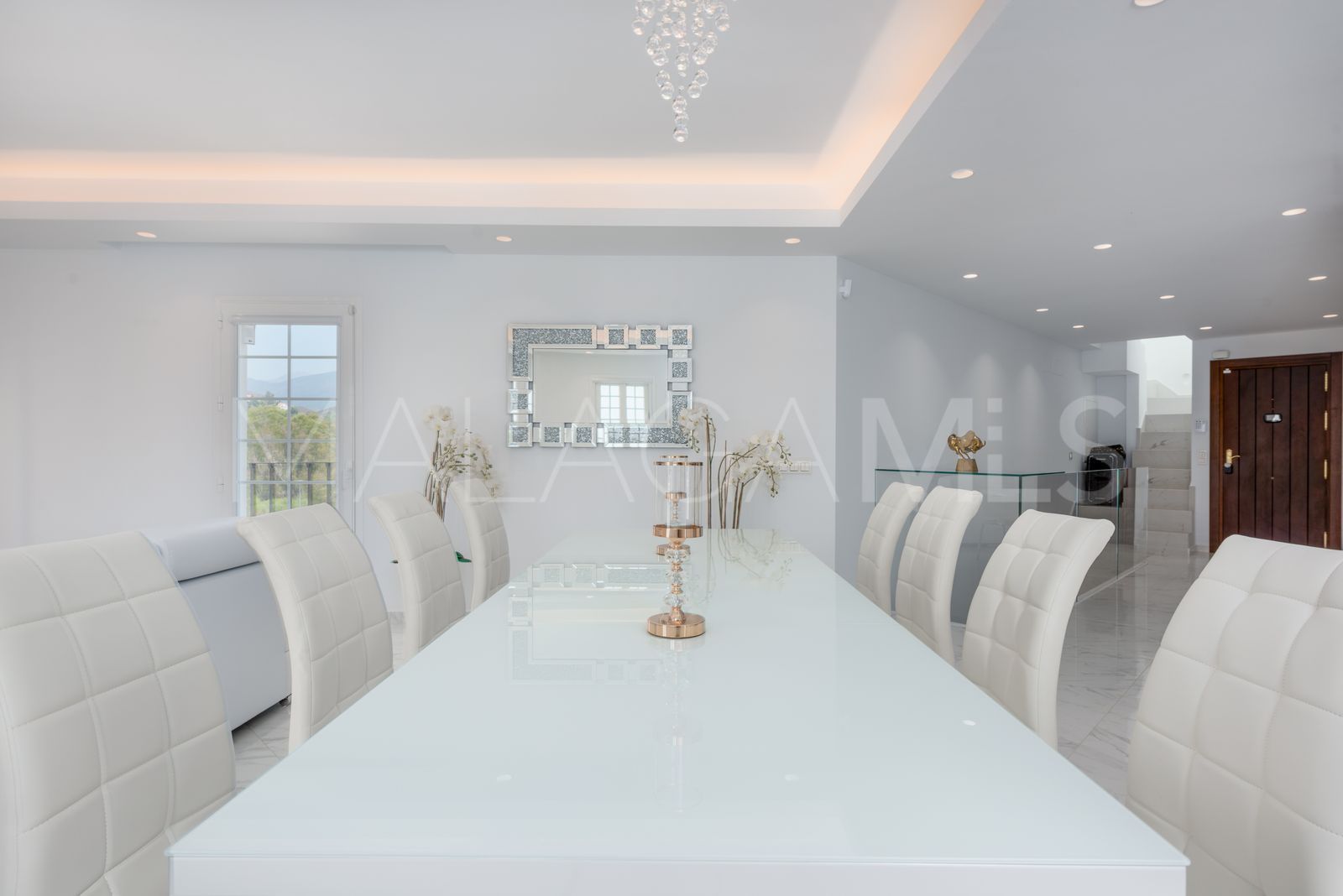 Maison de ville for sale in Nueva Andalucia