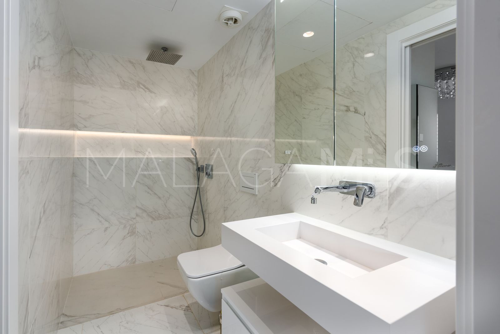 Maison de ville for sale in Nueva Andalucia